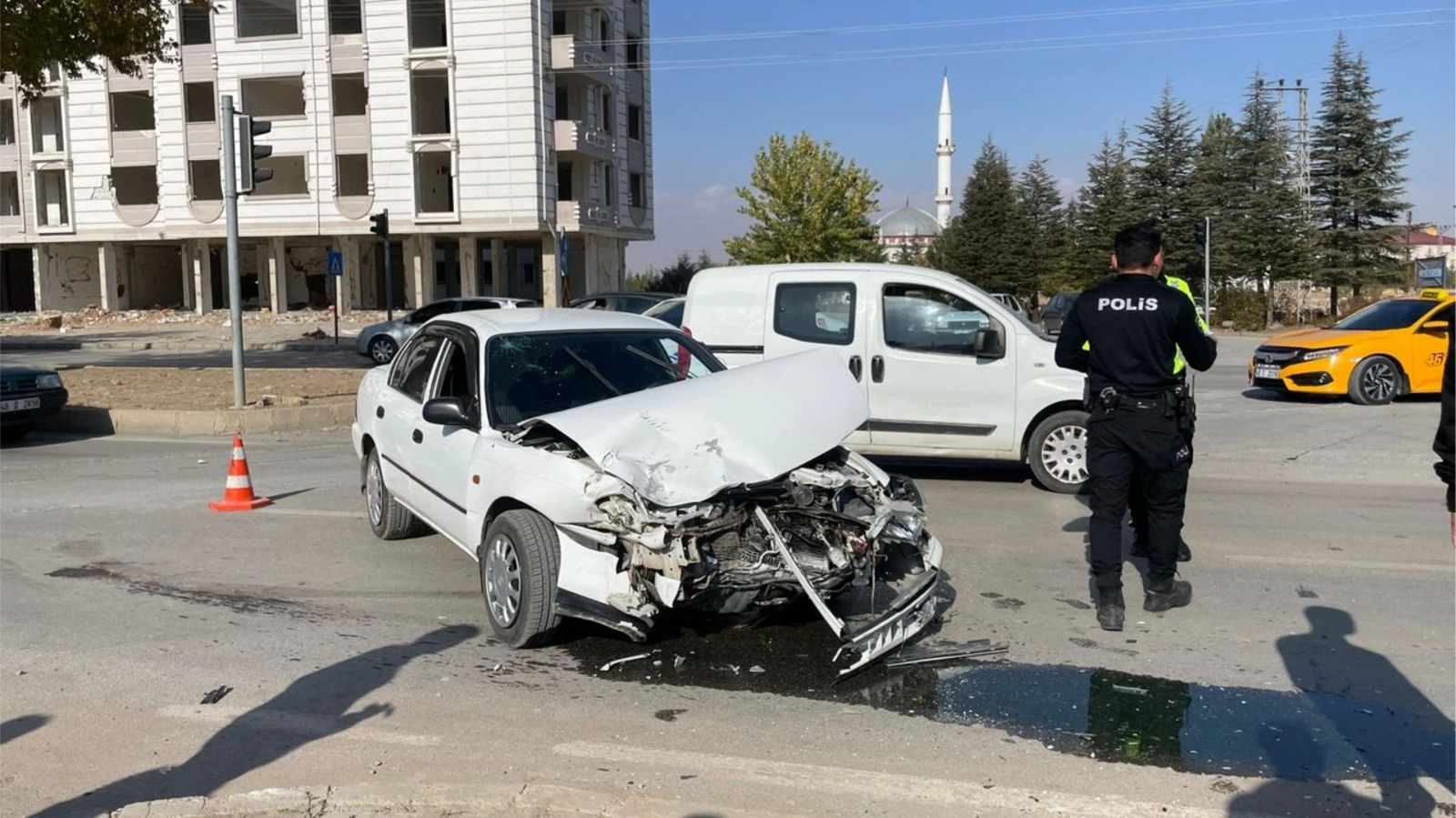 Afşin’deki Trafik Yoğunluğu Ve Kaza Oranları Gündemde4