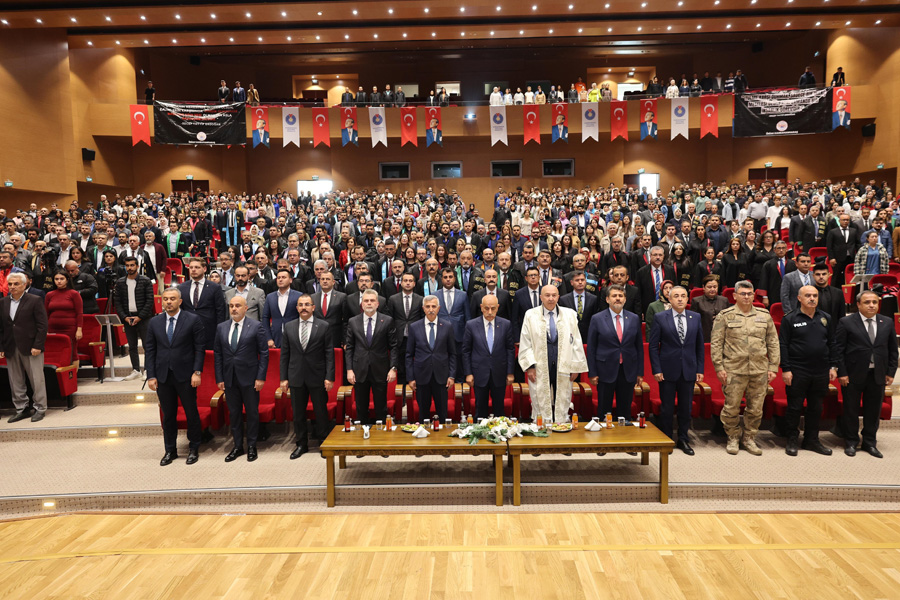 Kahramanmaraş Sütçü İmam Üniversitesi 2024 2025 Akademik Yılı Açılış Töreni1