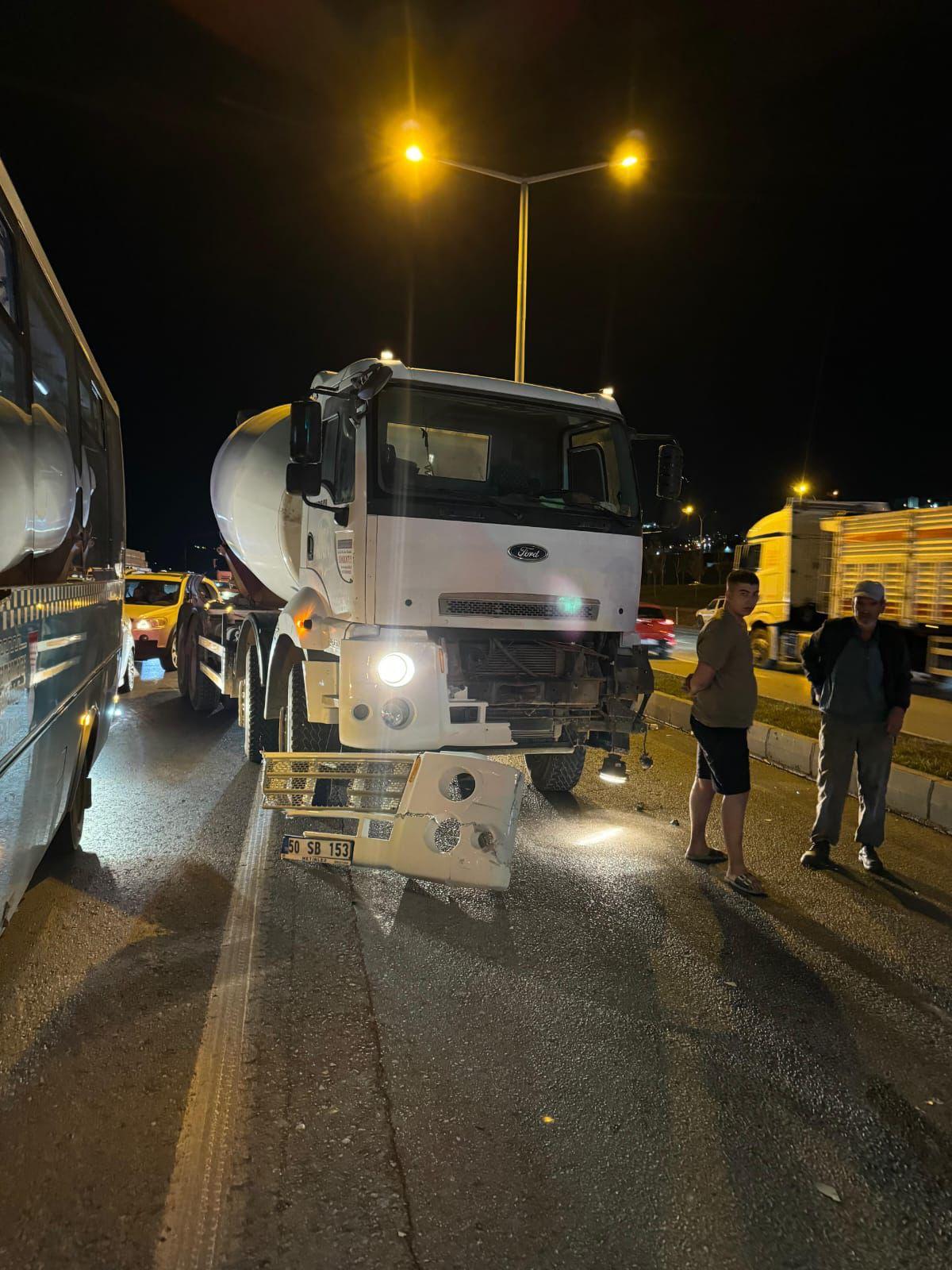 Kahramanmaraş’ta Zincirleme Kaza 2 Yaralı (3)