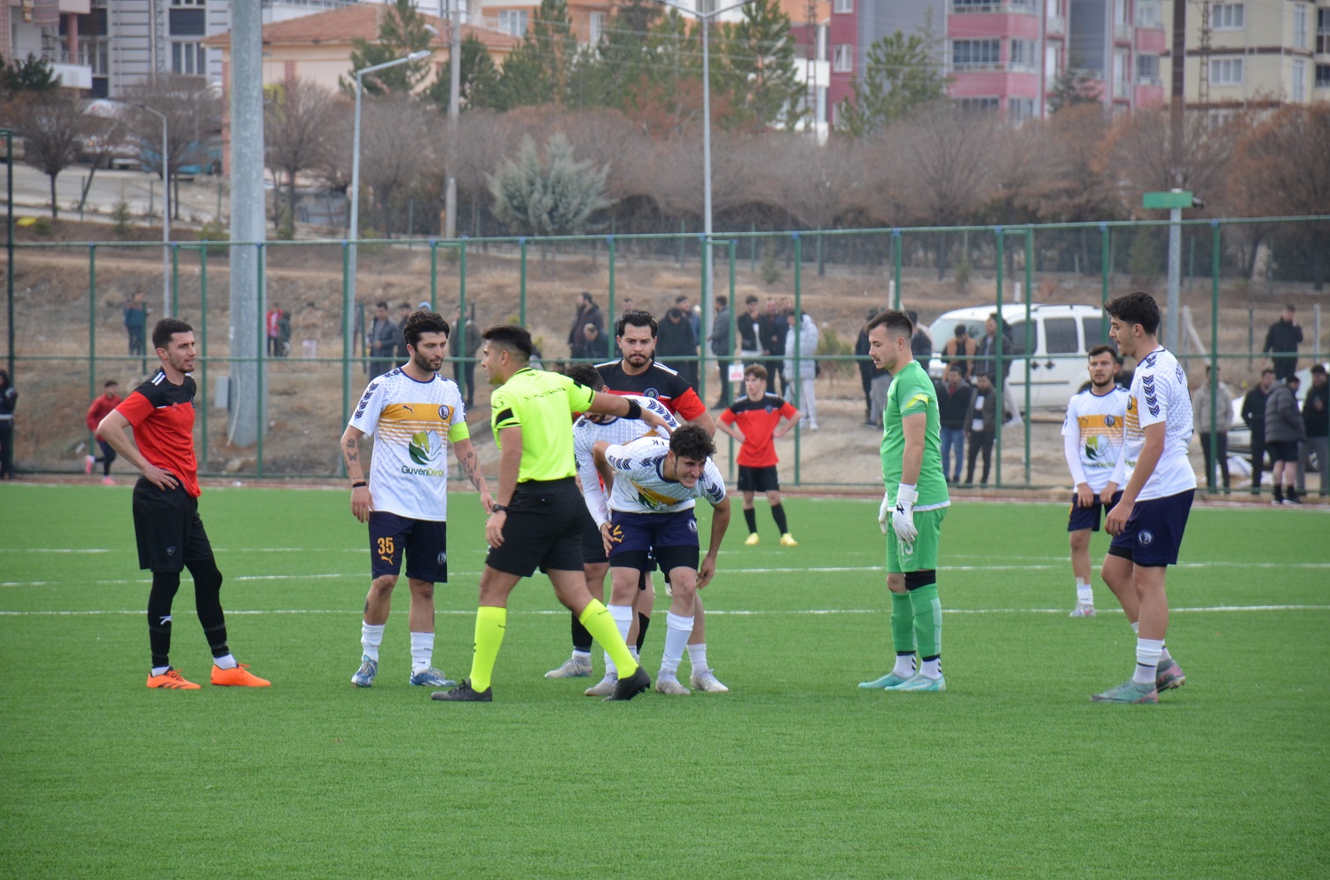 Afşin Belediyespor 1 3 Koç Cristalspor (9)