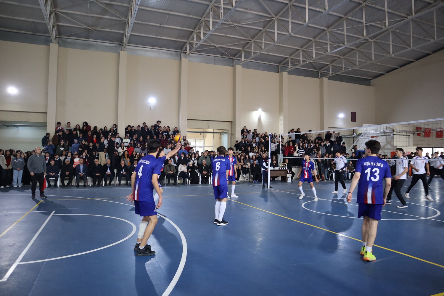 Afşin’de Liseler Arası Erkek Voleybol Takımı Şampiyonu Fen Lisesi Oldu (1)