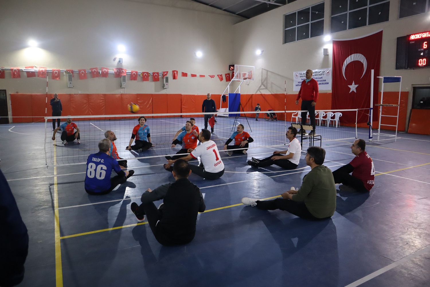 Afşin’de Voleybol Dostluk Turnuvası Başladı (3)