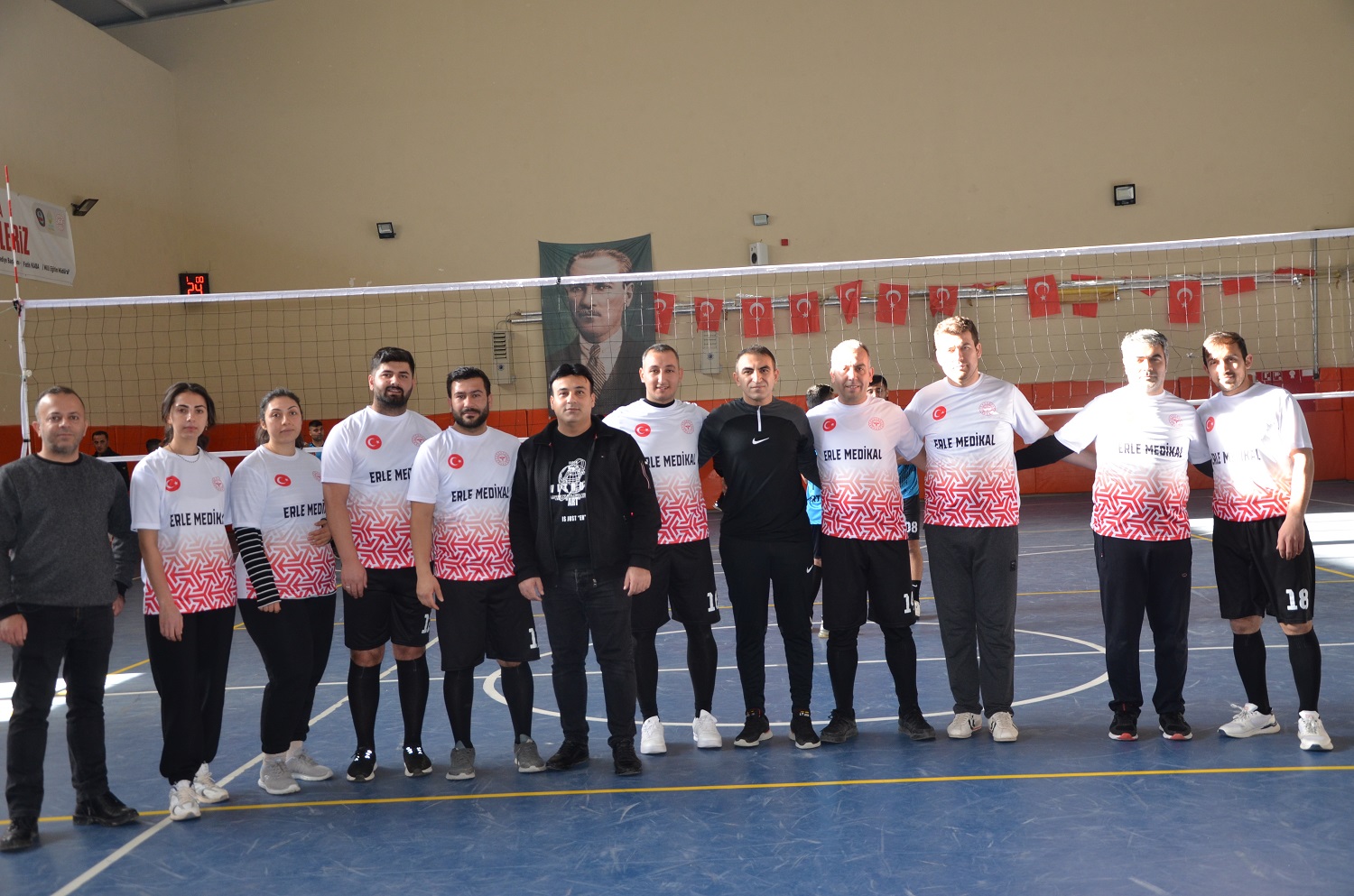 Afşin’de Voleybol Dostluk Turnuvası Devam Ediyor (5)