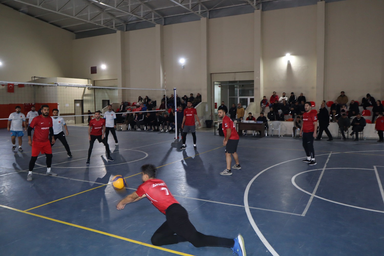 Afşin'de Voleybol Heyecanı E Grubu İlk Maçlarını Tamamladı (12)