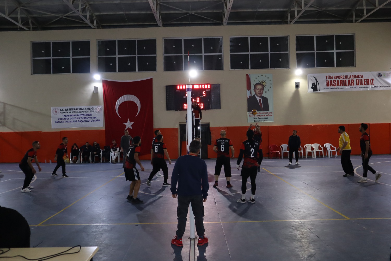 Afşin'de Voleybol Heyecanı E Grubu İlk Maçlarını Tamamladı (15)