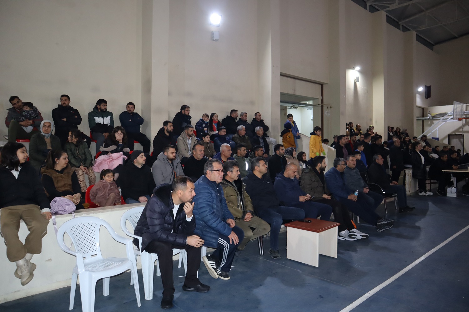 Afşin'de Voleybol Heyecanı F Grubu İlk Maçlarını Tamamladı (3)