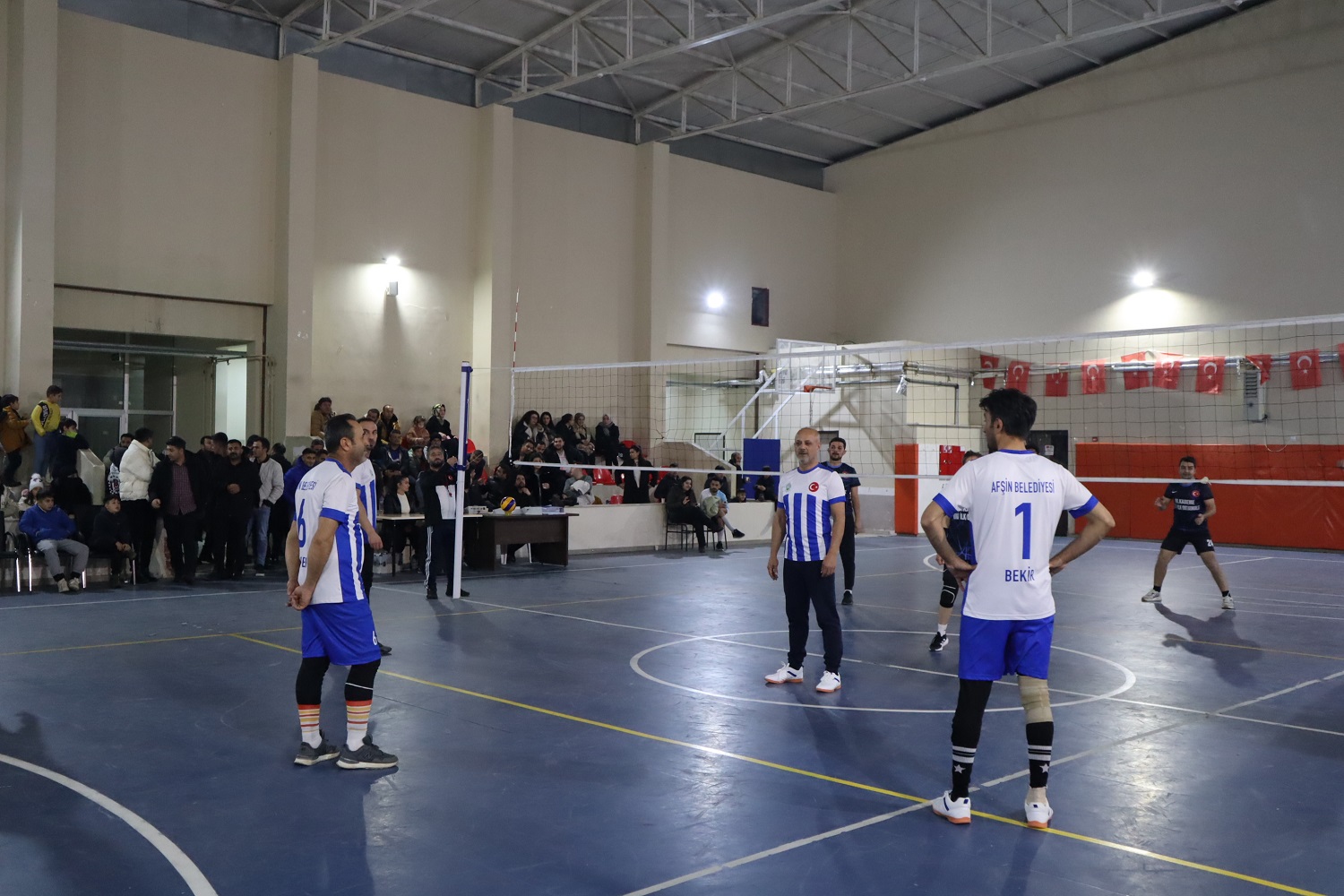 Afşin'de Voleybol Heyecanı F Grubu İlk Maçlarını Tamamladı (5)