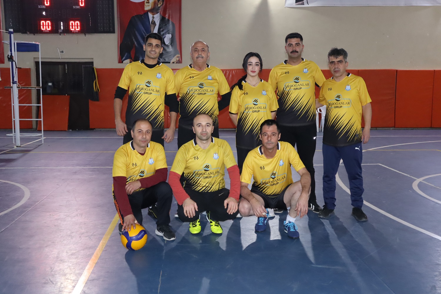 Afşin'de Voleybol Heyecanı G Ve H Grubu İlk Maçlarını Tamamladı (1)