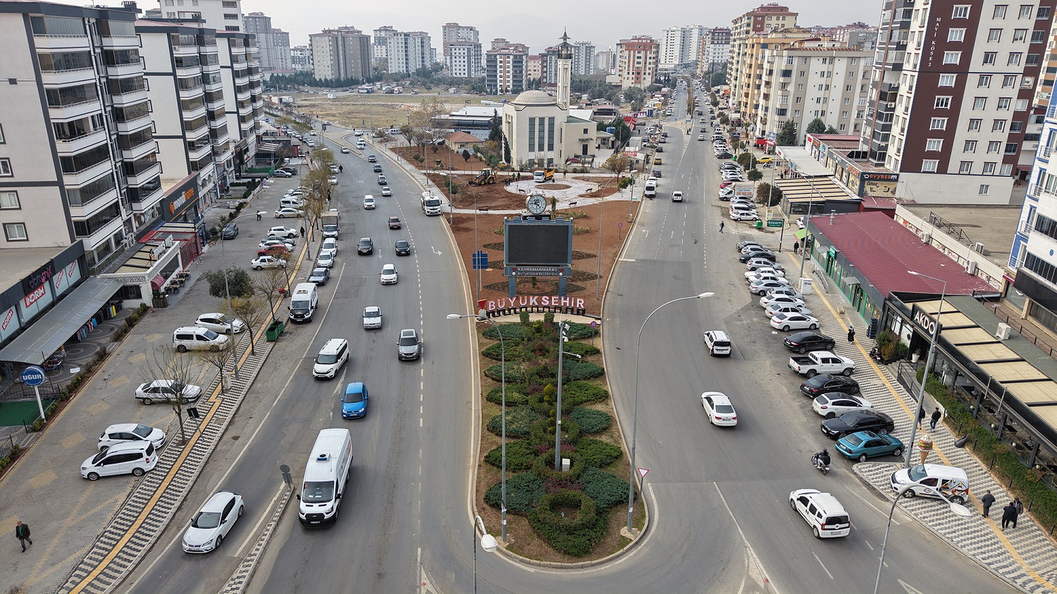 Büyükşehir’den Boğaziçi Kavşağı’nda Estetik Dokunuşlar (2)