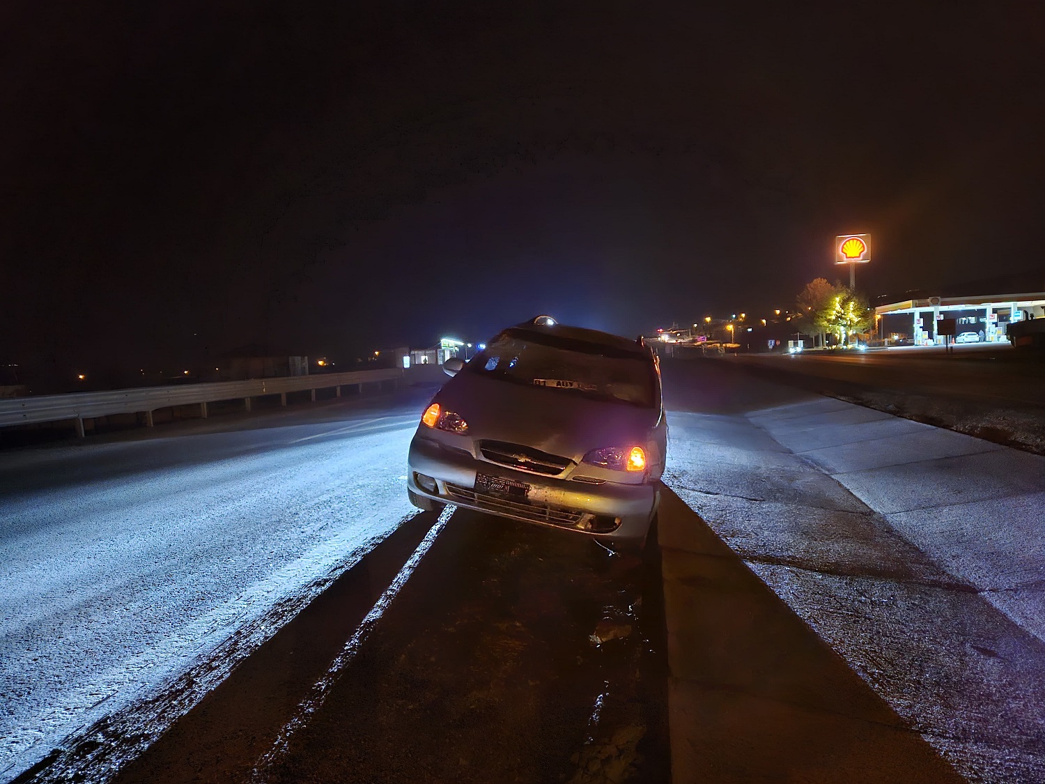 Erçene Yol Kavşağında Kaza 1 Yaralı (2)