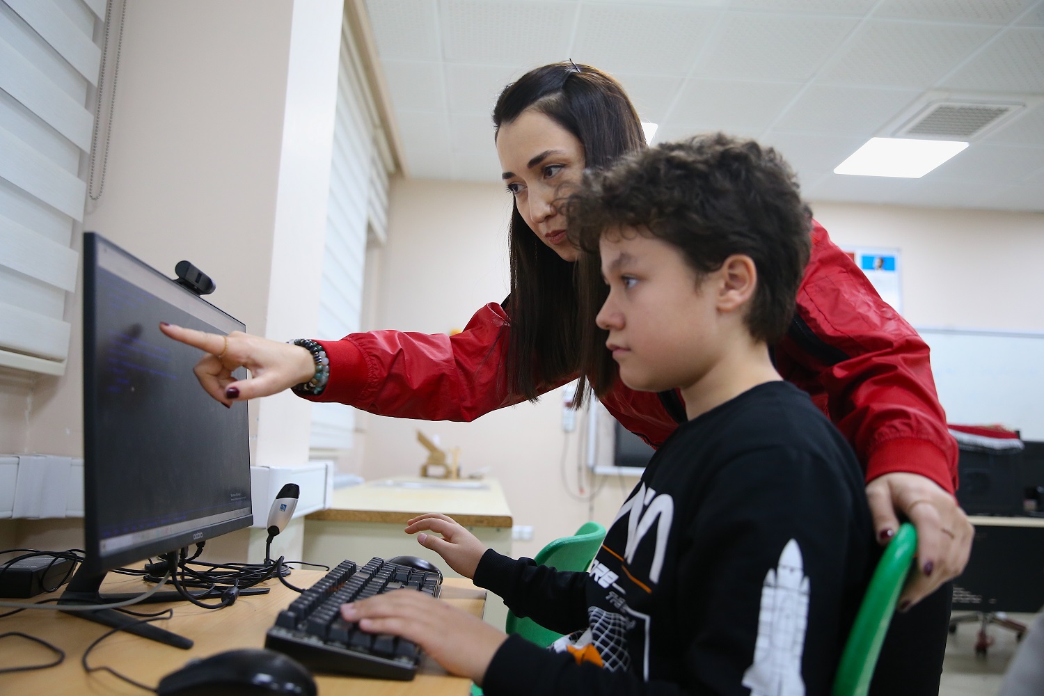 Robot Olimpiyatlarında Dünya Birincisi Olan Depremzede Öğrenciler, Tüm Kategorilerde Şampiyonluk Hedefliyor (4)