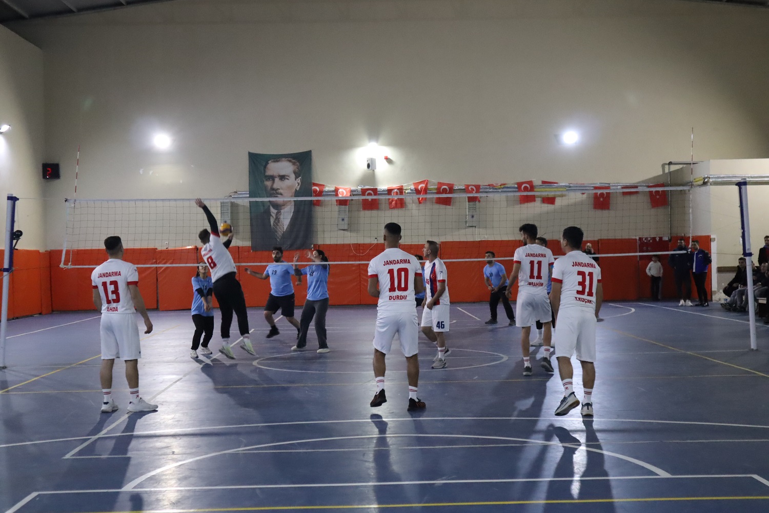 Voleybol Heyecanı Sürüyor A Grubunun Lideri Belli Oldu (1)