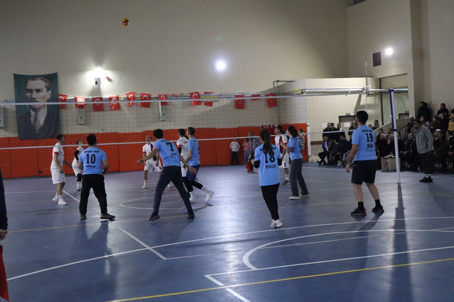 Voleybol Heyecanı Sürüyor A Grubunun Lideri Belli Oldu (4)