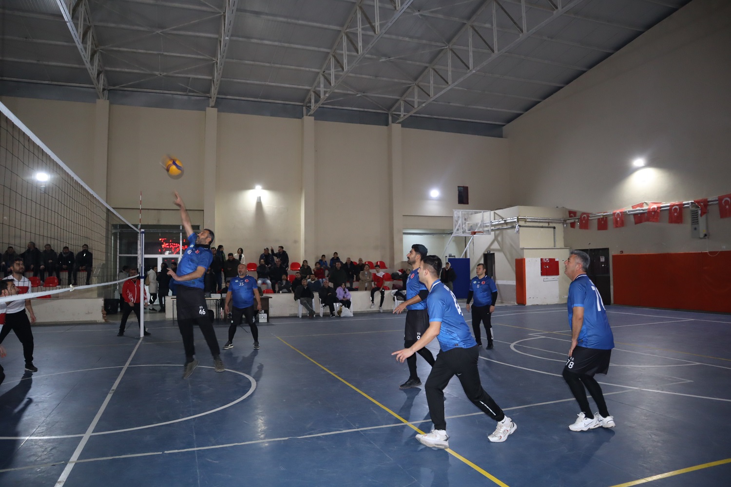 Voleybol Heyecanı Sürüyor C Grubunda İkinci Maçlar Tamamladı (6)