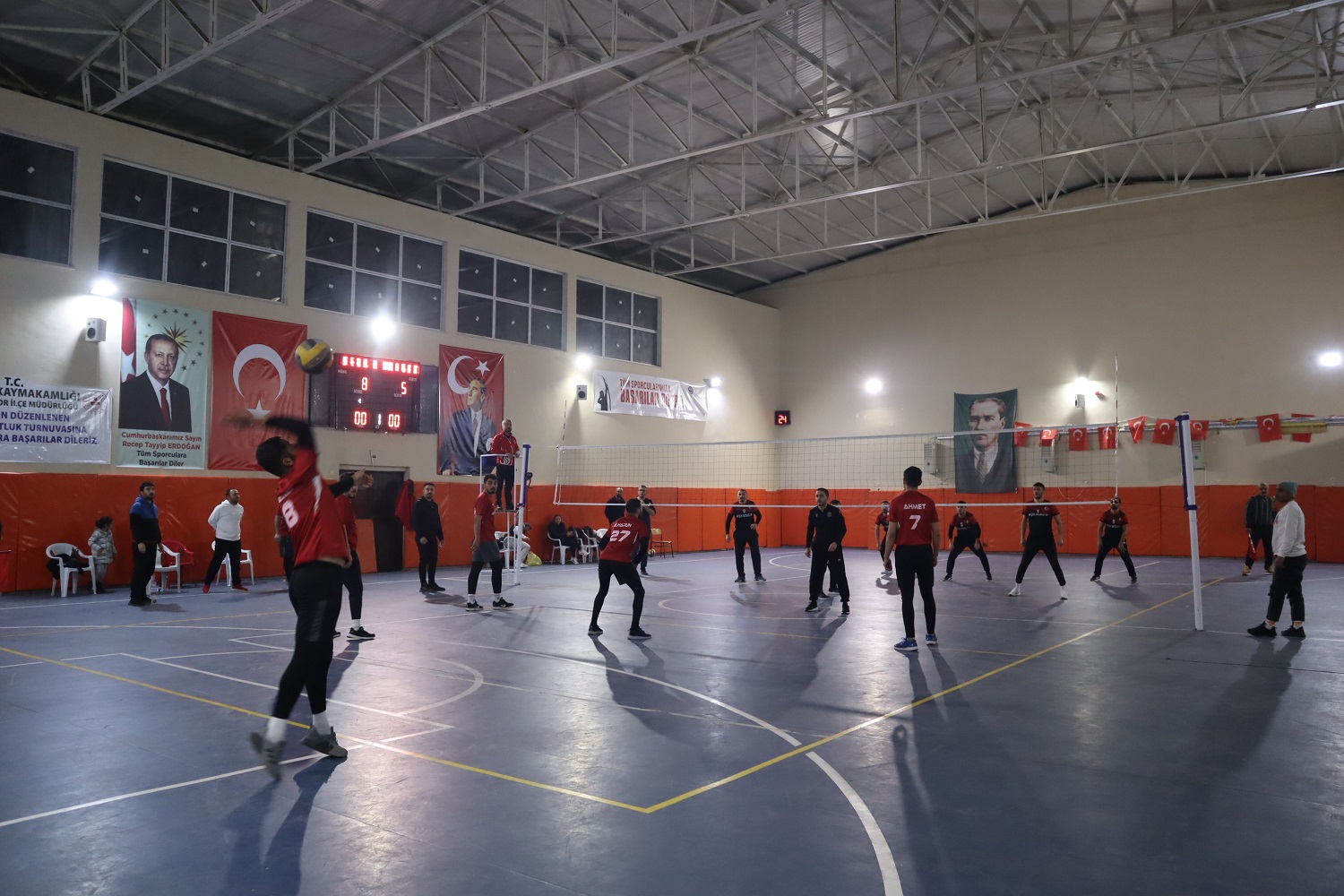 Voleybol Heyecanı Sürüyor E Grubunda İkinci Maçlar Tamamlandı (1)