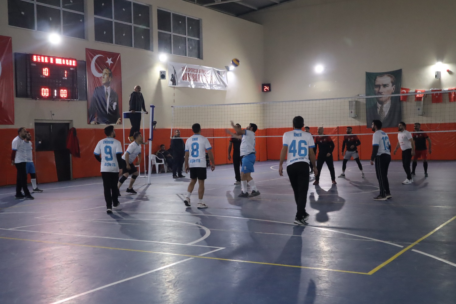 Voleybol Heyecanı Sürüyor E Grubunda İkinci Maçlar Tamamlandı (5)