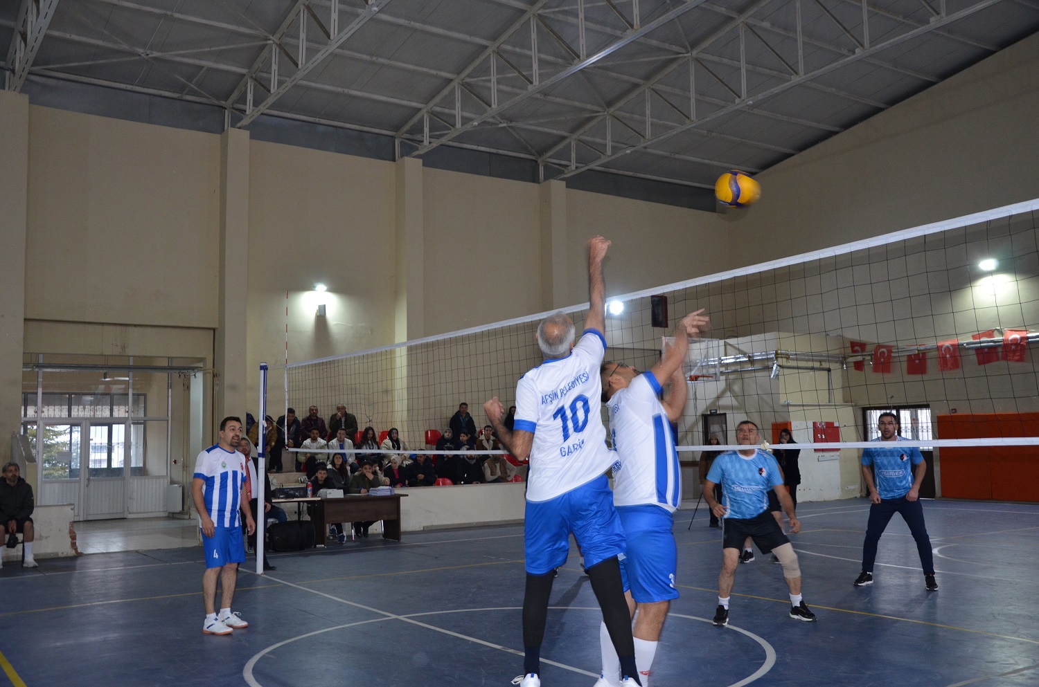 Voleybol Heyecanı Sürüyor F, G Ve H Grubunda İkinci Maçlar Tamamlandı (1)