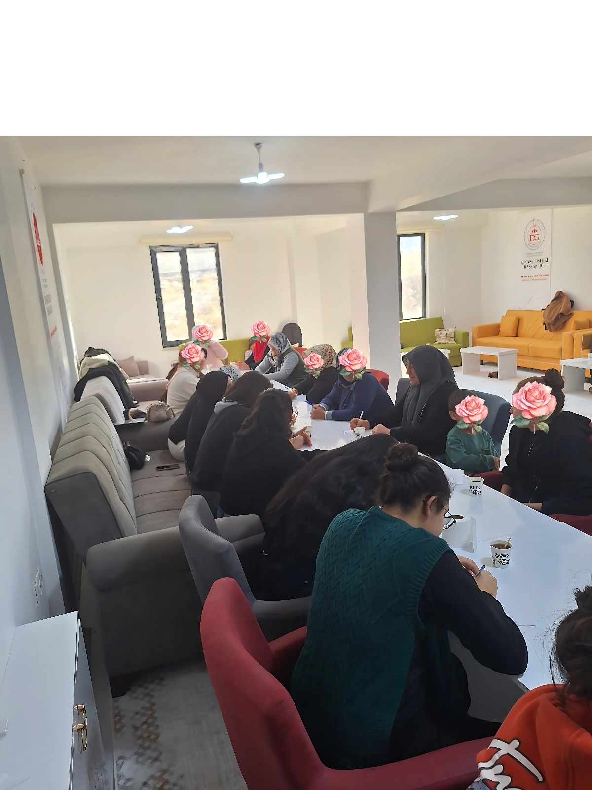 Afşin'de Anneler Ve Çocukları Afşin Diyanet Gençlik Merkezinde Bir Araya Geldi