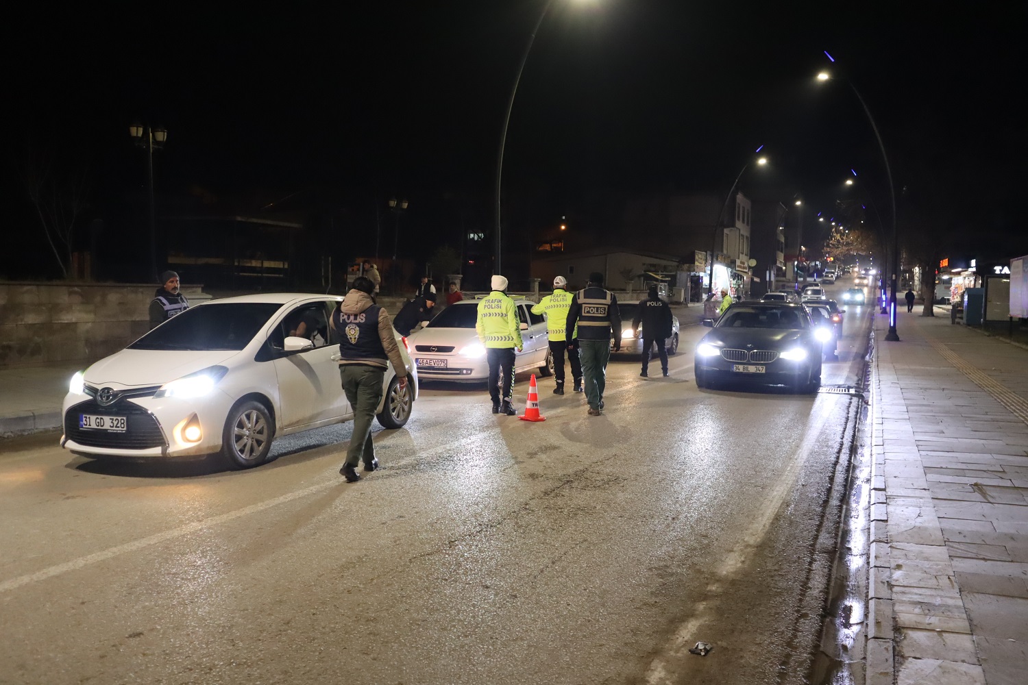 Afşin’de, Yılbaşı Dolayısıyla Trafik Uygulaması Yapıldı (5)