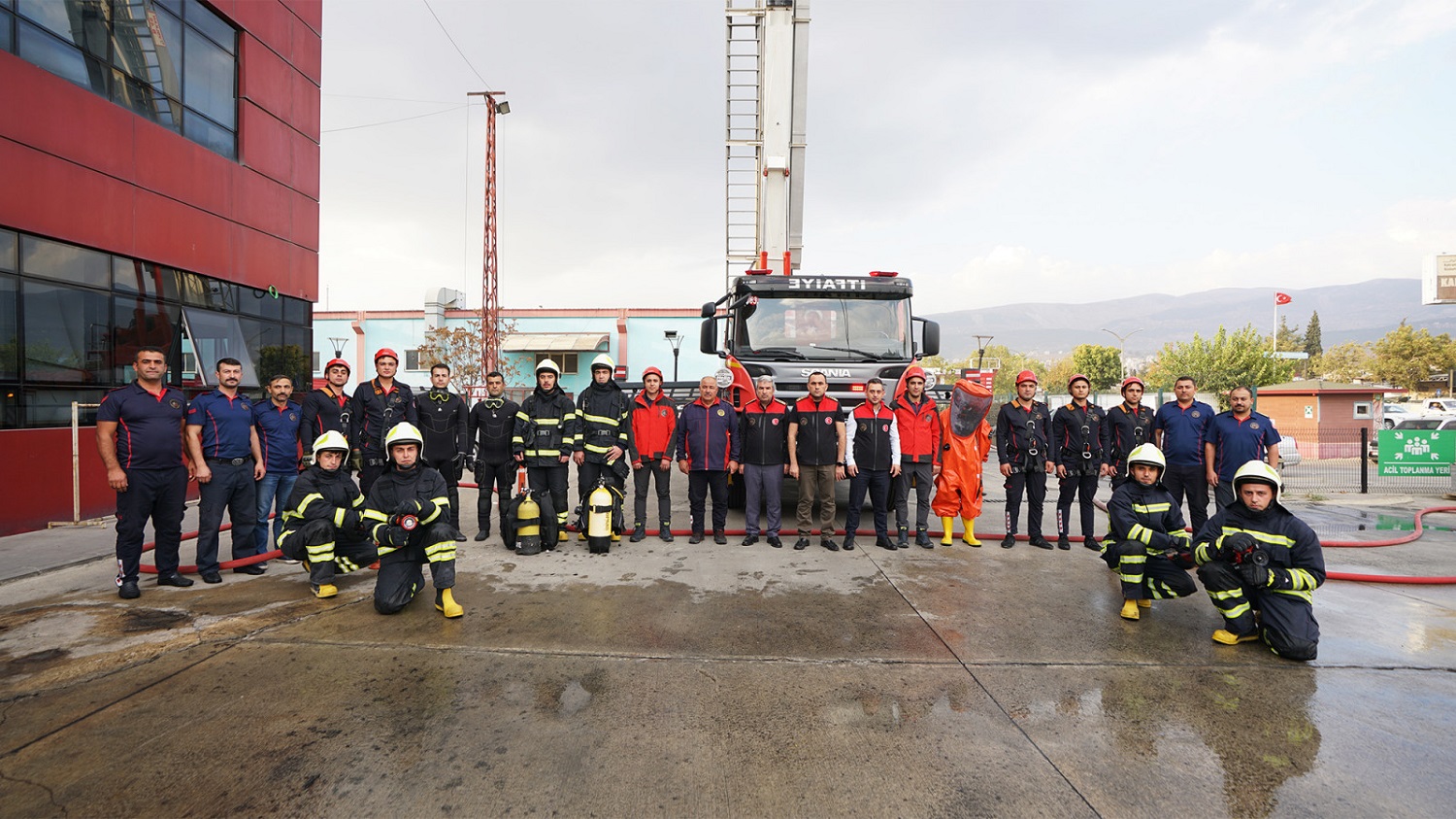 Büyükşehir İtfaiyesinin Başarı Dolu 2024 Tablosu! (6)