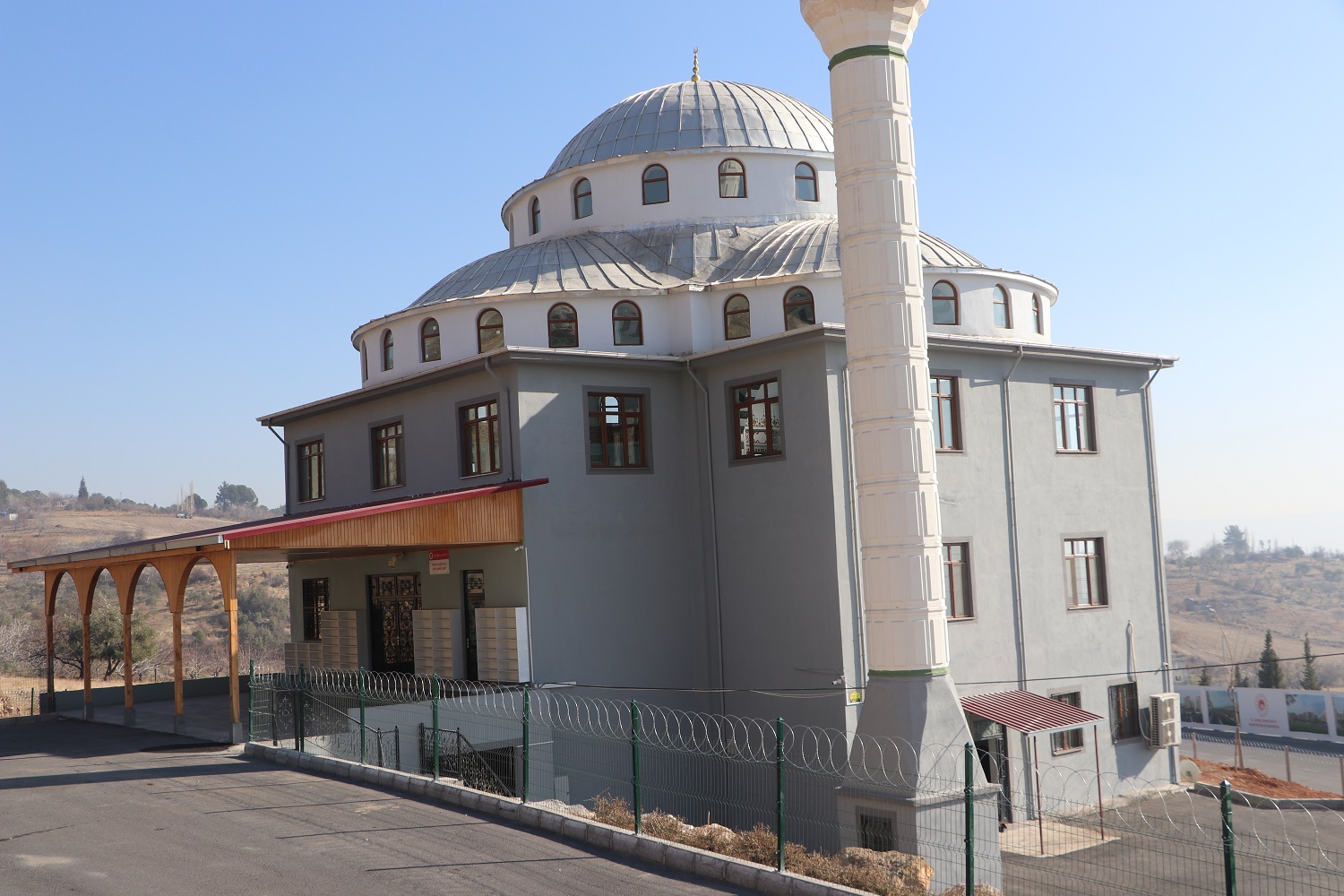 Depremde Yıkılan İbadethaneler Yeniden Ayağa Kaldırılıyor (3)