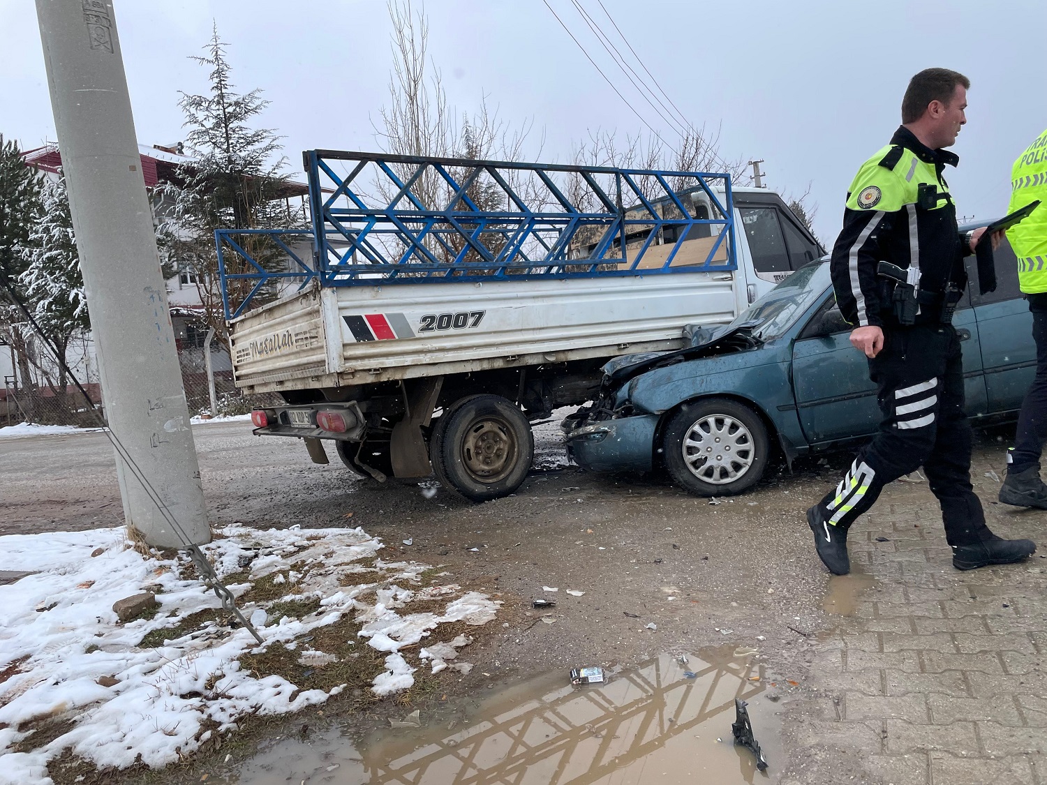 Gaziosmanpaşa Mahallesinde Trafik Kazası 1 Yaralı (3)