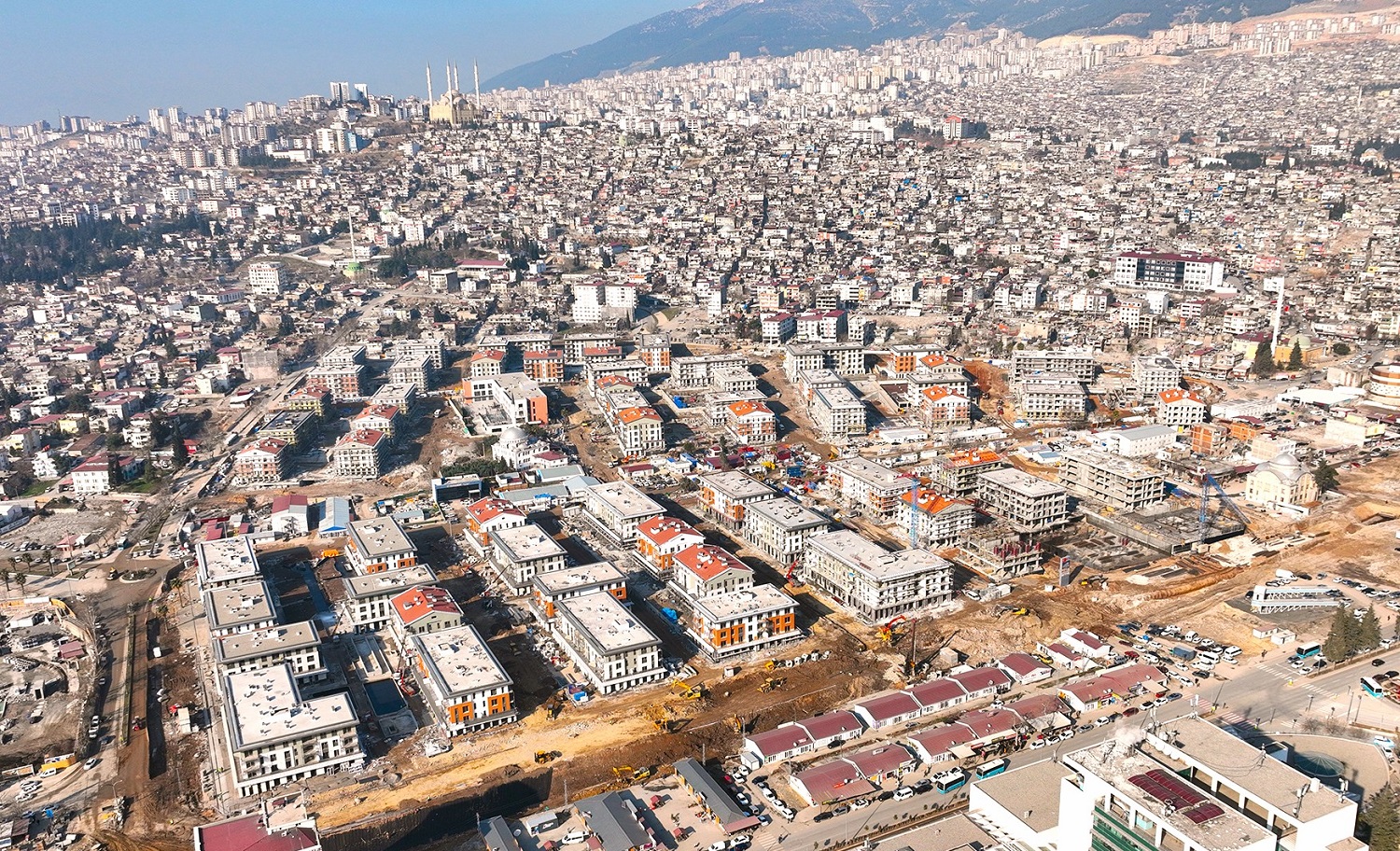 Kahramanmaraş’ın Kalbinde Yeni Yaşam Alanları Hızla Yükseliyor (1)