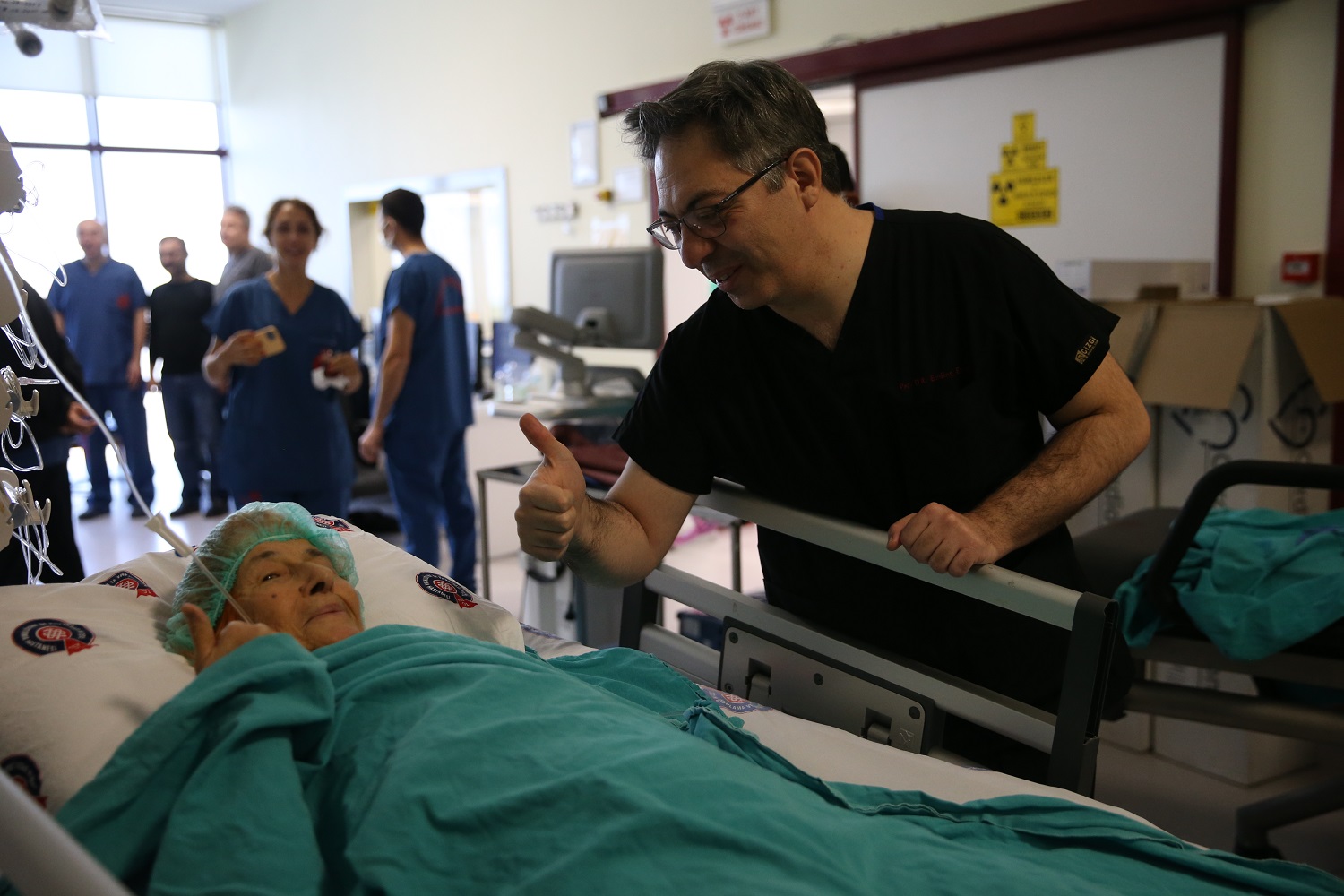 Kahramanmaraş'ta Kalp Kapağı Anjiyo Yöntemiyle Değiştirilen Kadın Sağlığına Kavuştu (4)