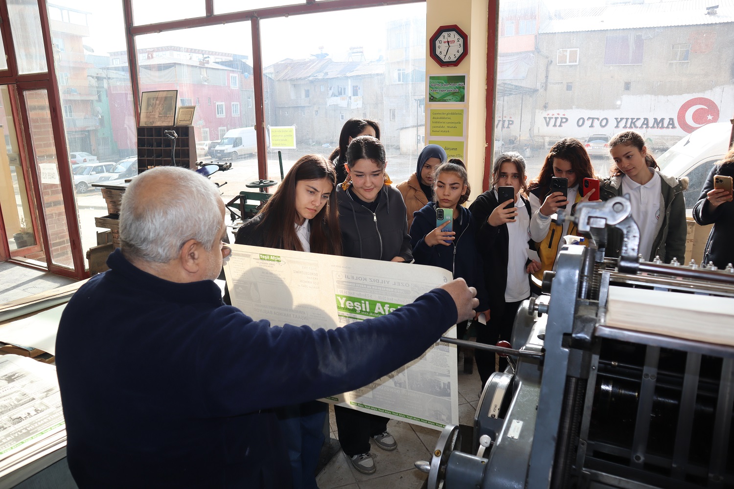 Öğrenciler, Gazete Ve Matbaa Sürecini İnceledi (12)