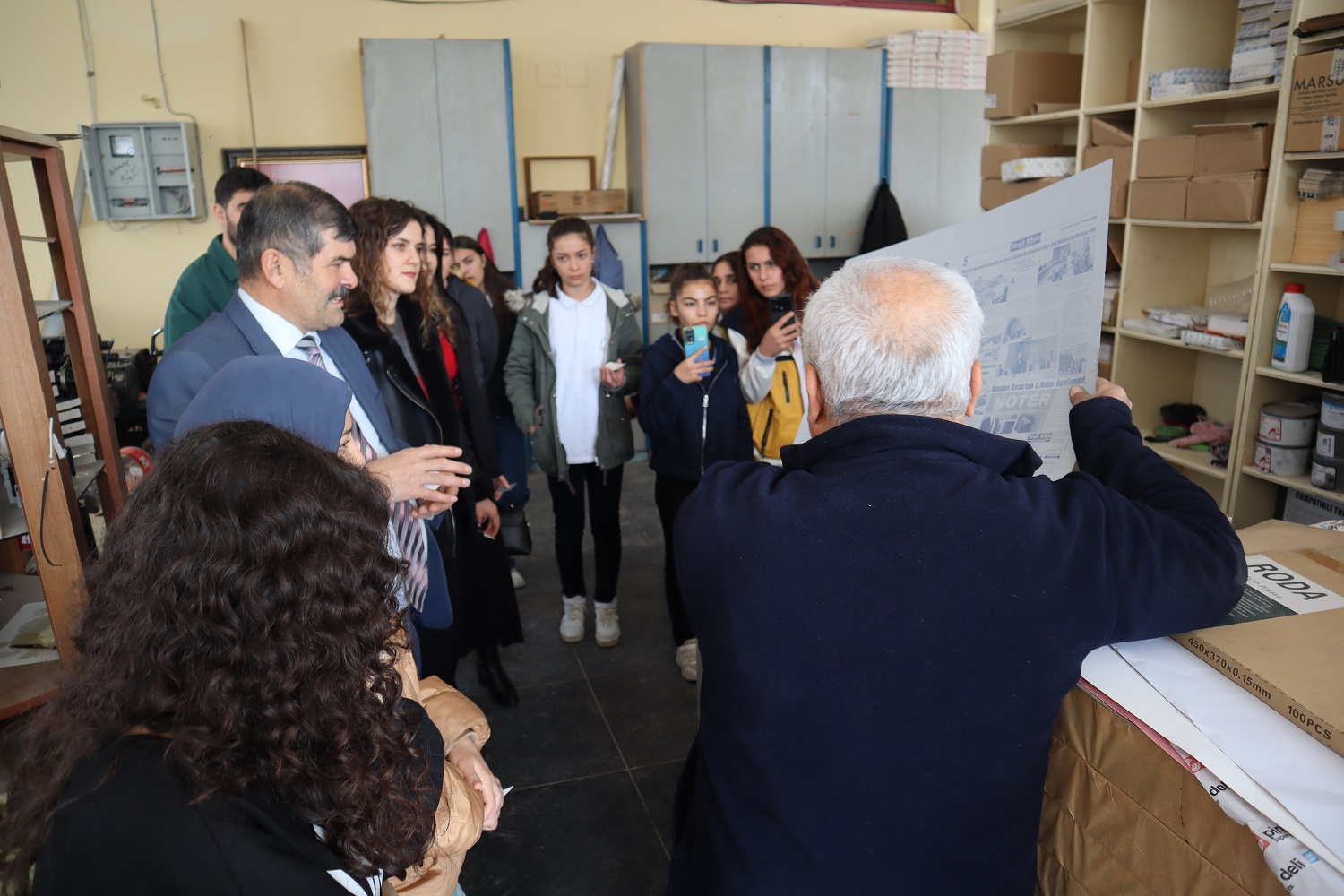 Öğrenciler, Gazete Ve Matbaa Sürecini İnceledi (9)