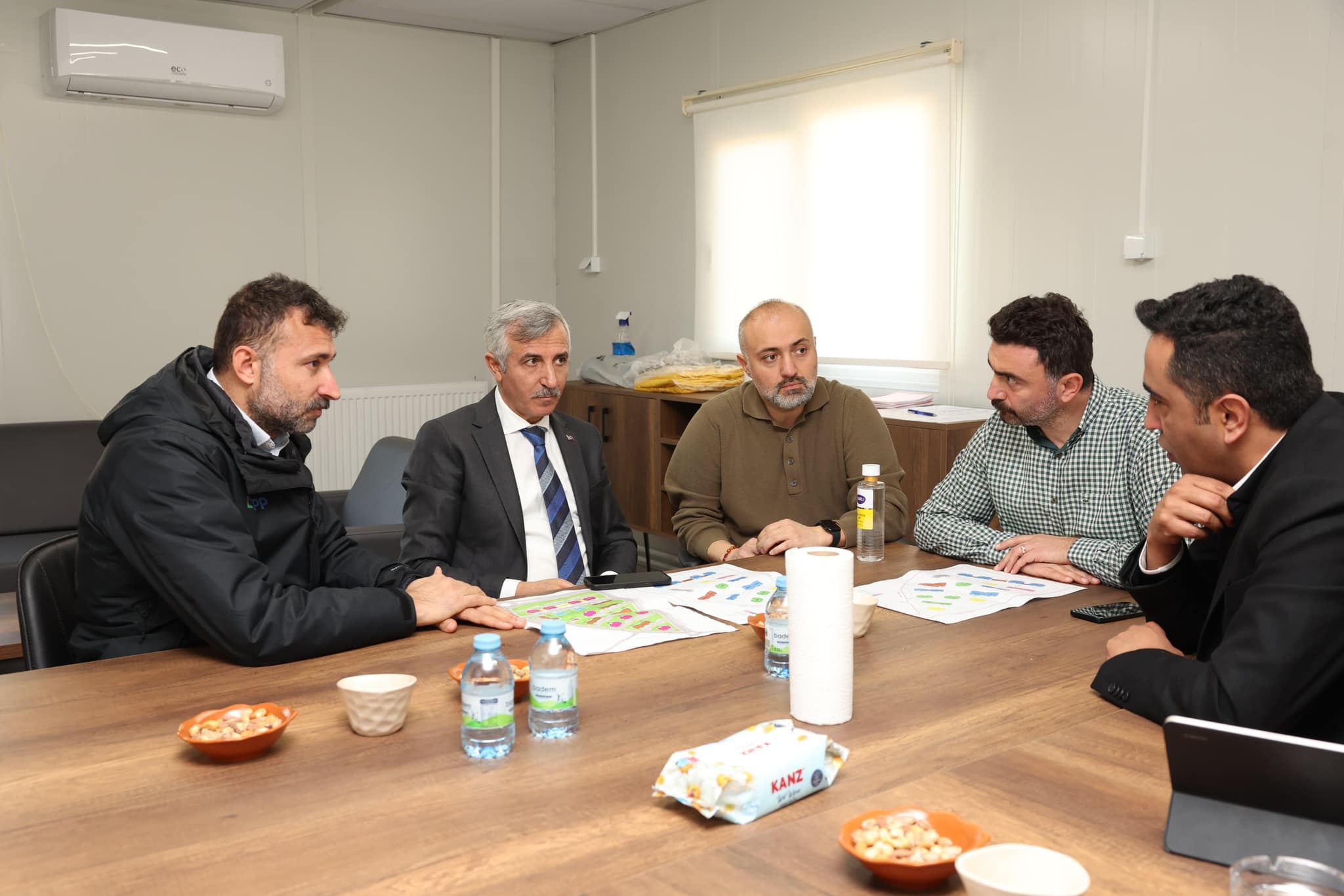 Vali Ünlüer, Doğukent Mahallesi'ndeki Yerinde Dönüşüm Çalışmalarını İnceledi5