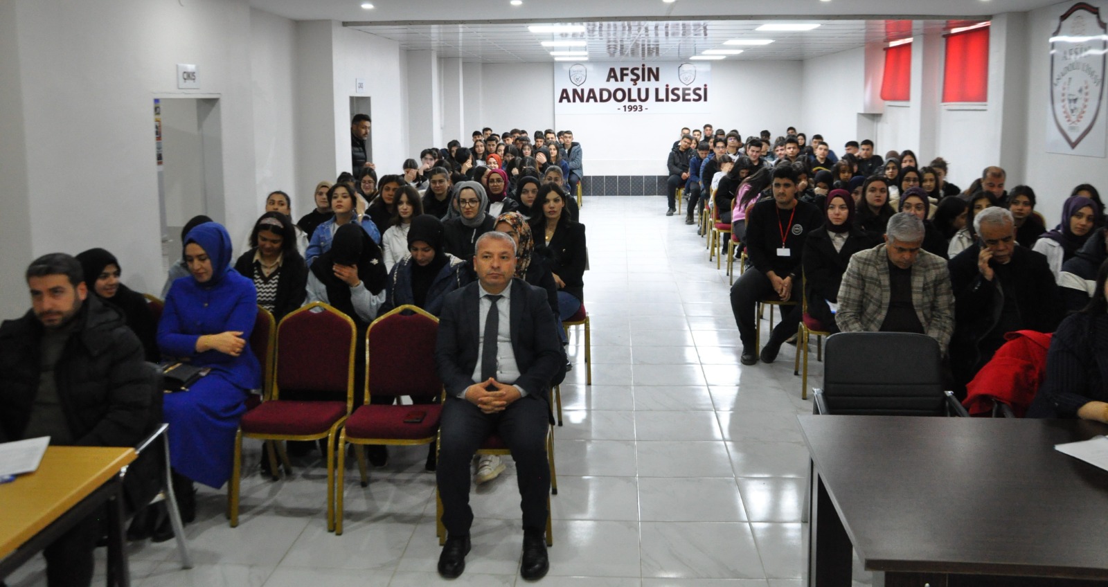 Afşin’de Gençler Kürsüde Projesi İlçe Finali Düzenlendi1