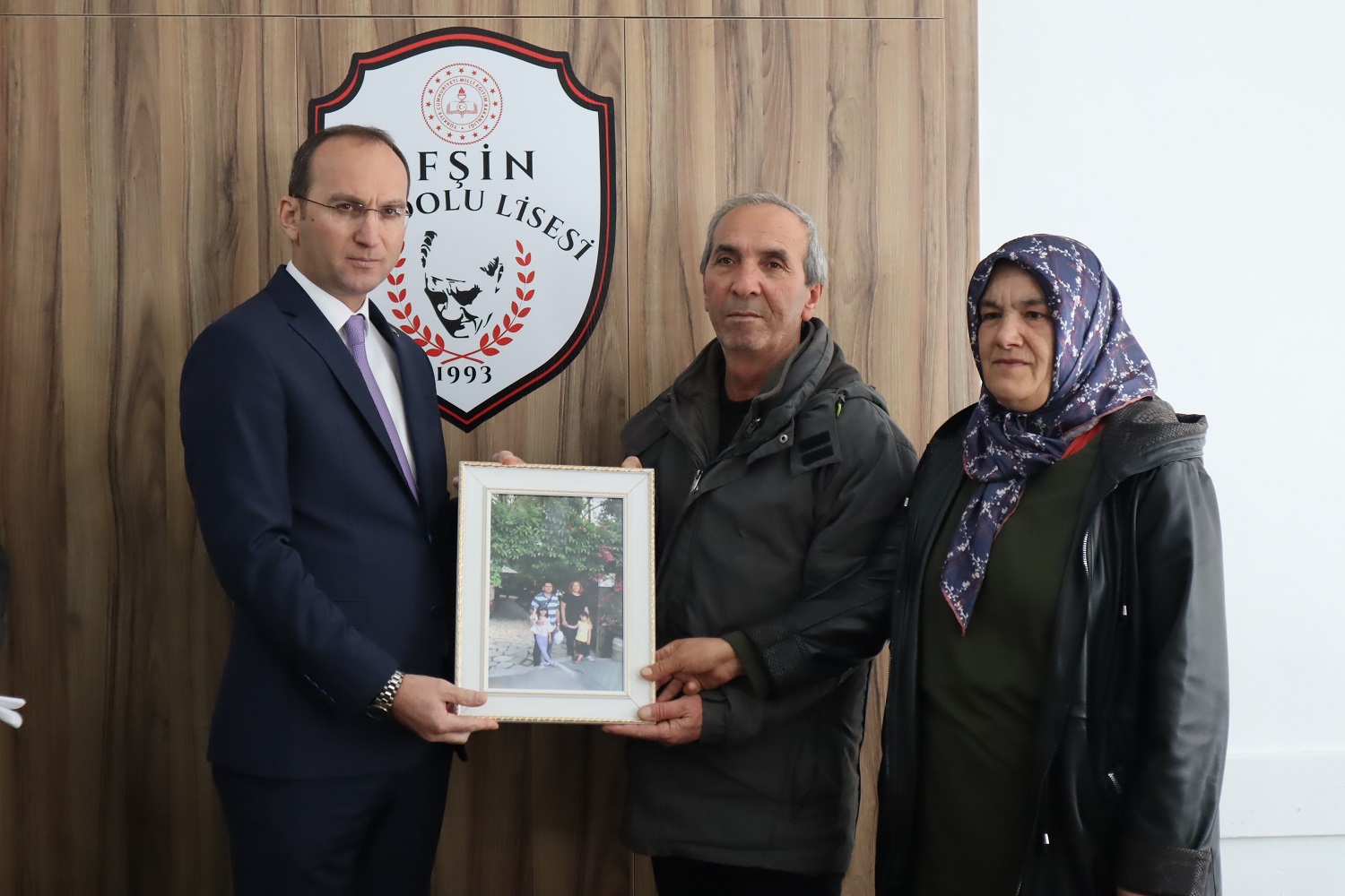 Afşin’de Mezun Öğrencilerden Vefa Örneği (14)