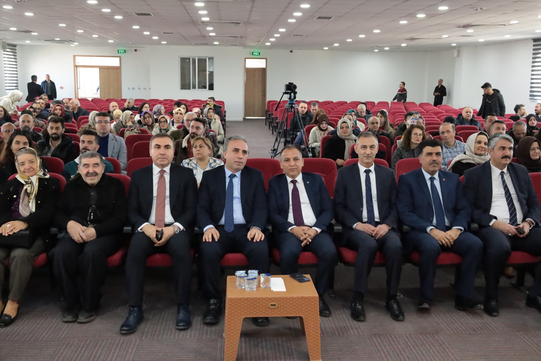 Kahramanmaraş Öğretmen Akademileri İlk Dersiyle Başladı