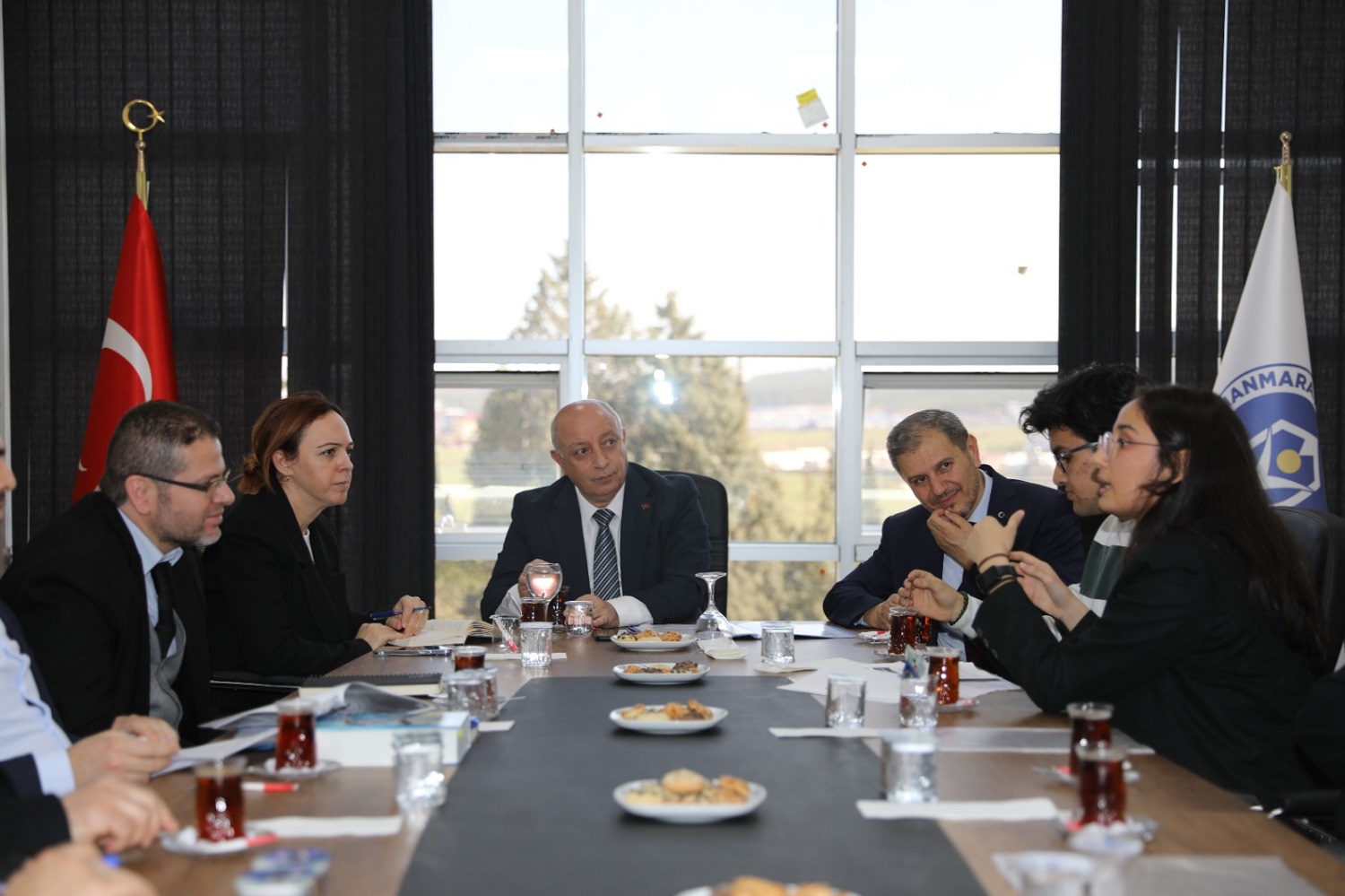 Rektör Bakan, Tobb Fen Lisesi Öğrencilerini Konuk Etti (1)