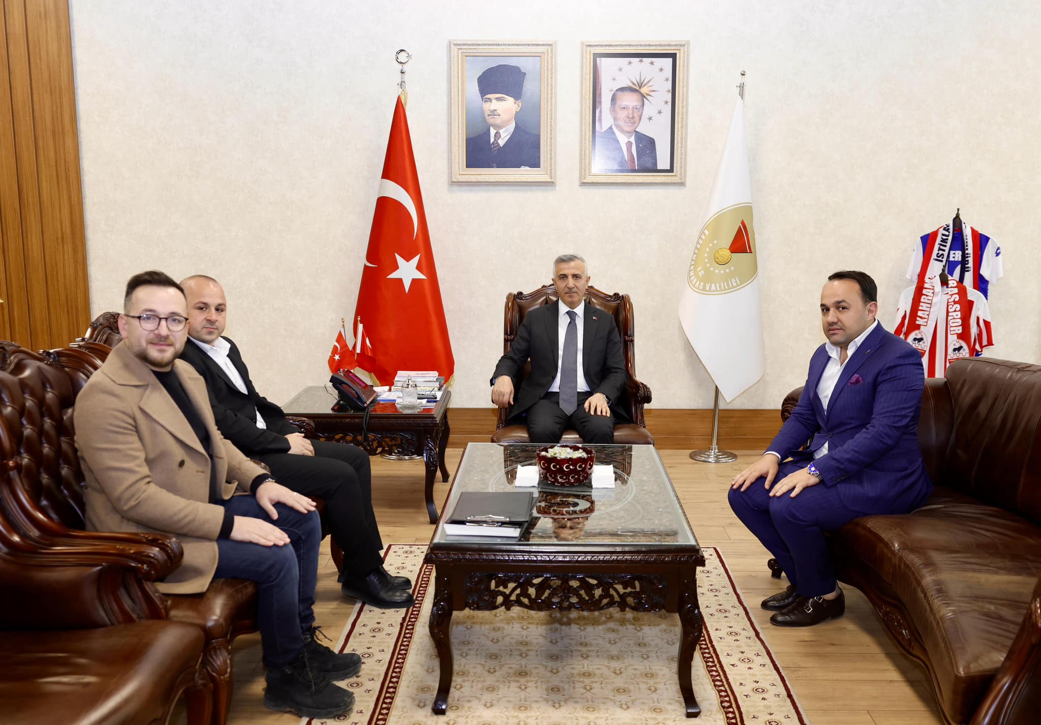 Vali Ünlüer, Çeşitli Kesimlerden Temsilcileri Makamında Ağırladı2