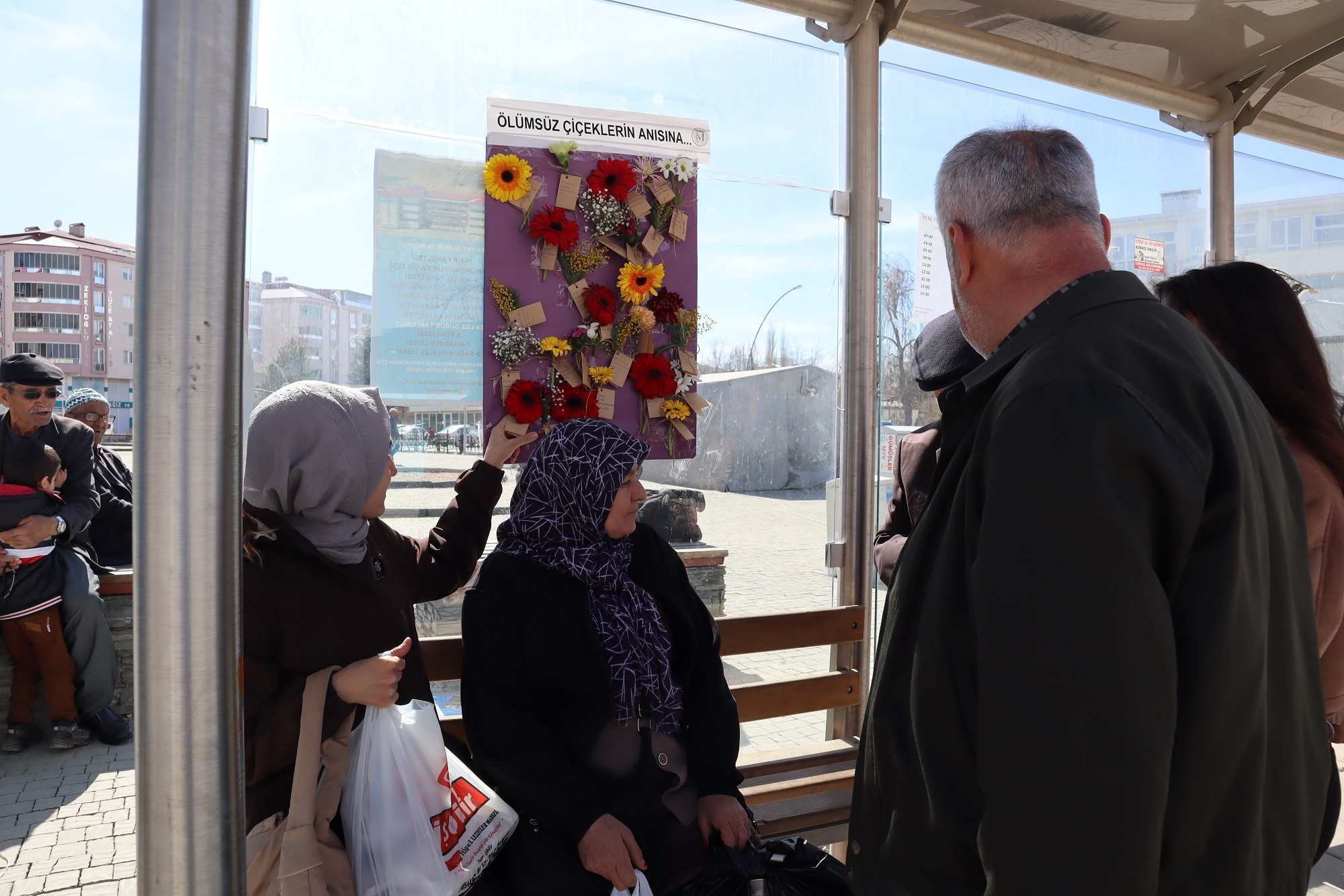 Afşin’de 8 Mart Dünya Kadınlar Gününde Anlamlı Etkinlik (10)