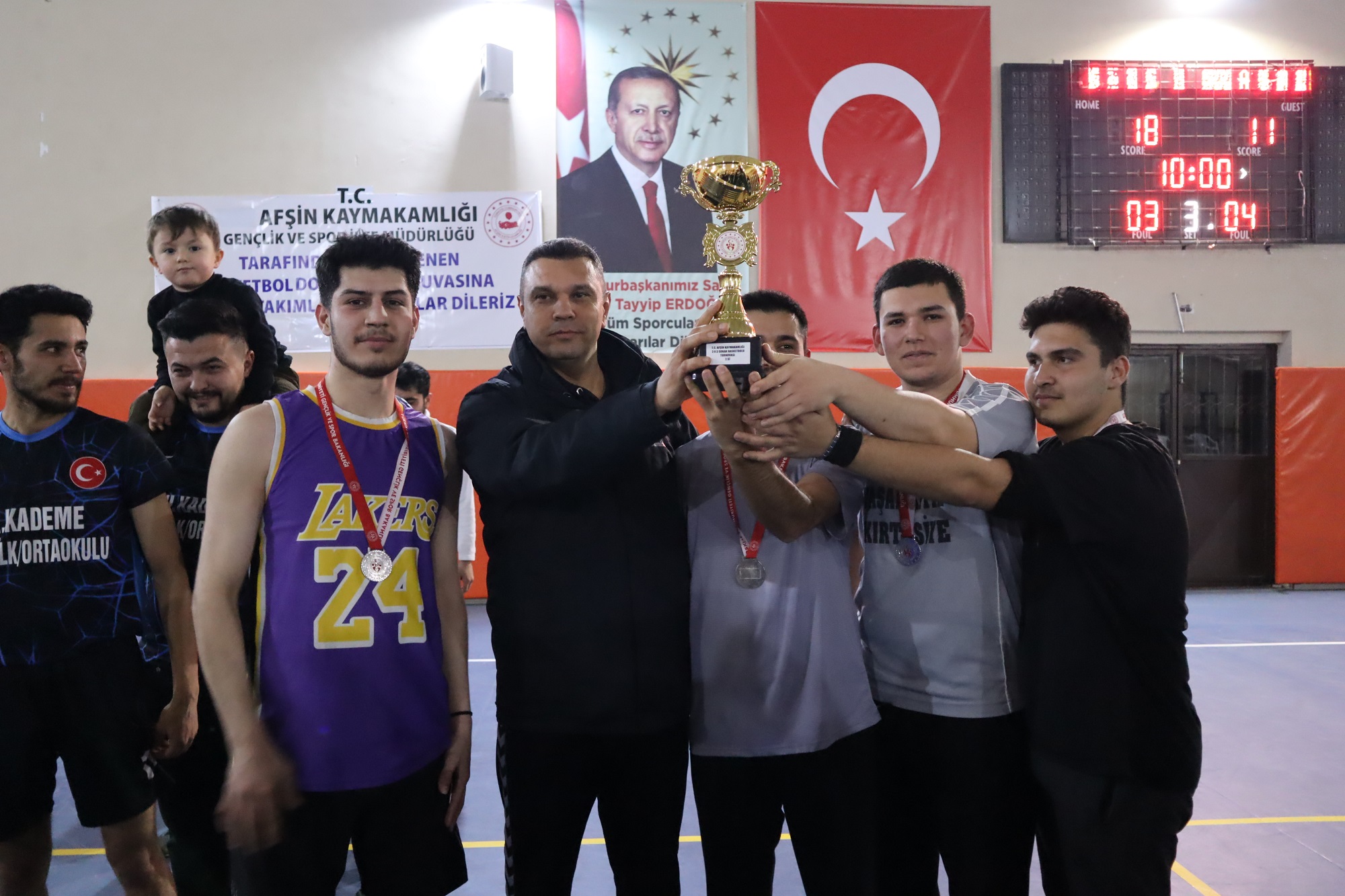 Basketbol Turnuvası Finali Gerçekleşti (12)