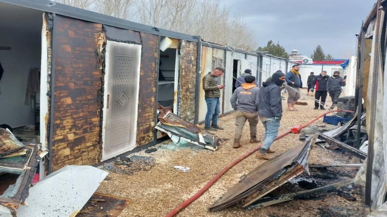 İşçilerin Kaldığı Konteyner Alevlere Teslim Oldu