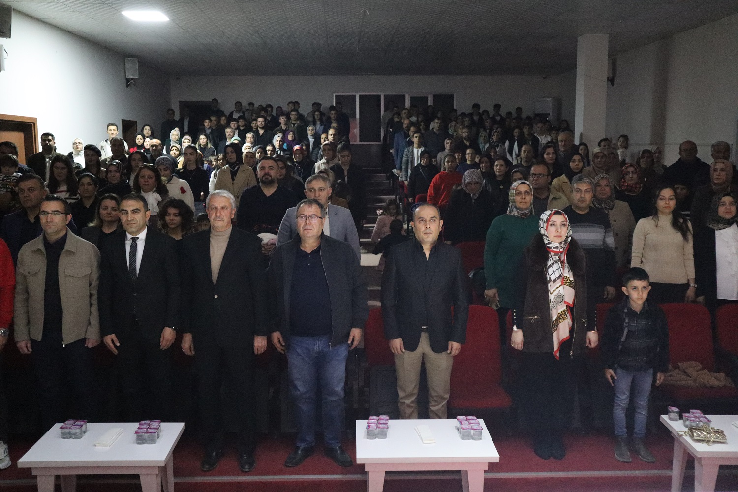 Karaoğlan Koleji, 18 Mart Çanakkale Zaferi’ni Törenle Kutladı (12)