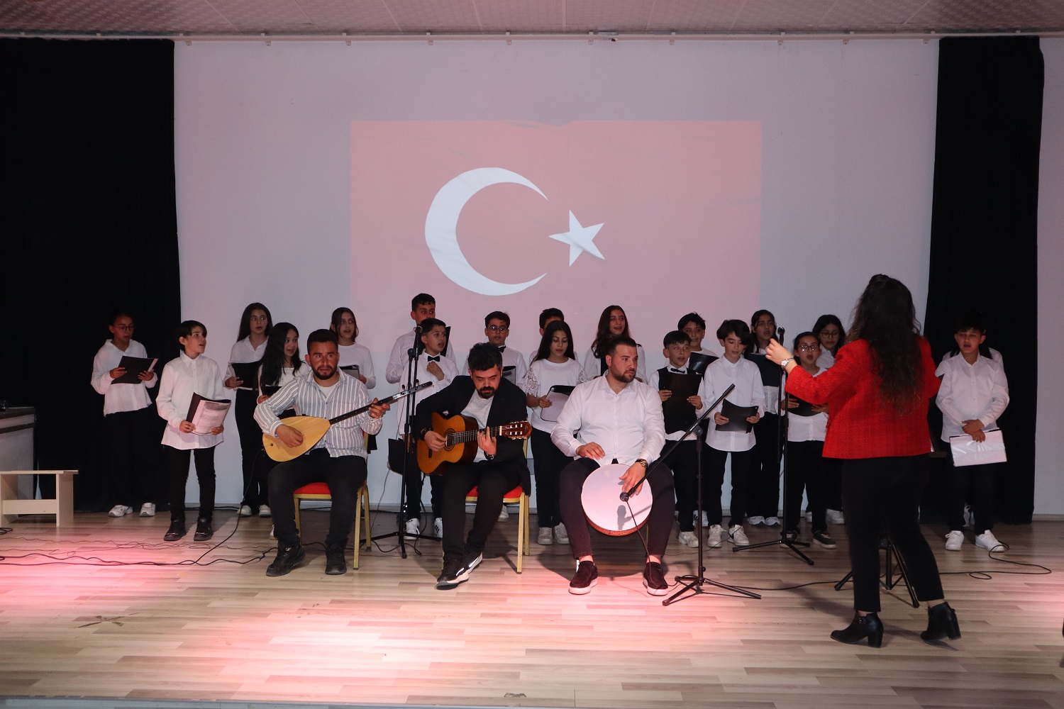 Karaoğlan Koleji, 18 Mart Çanakkale Zaferi’ni Törenle Kutladı (14)