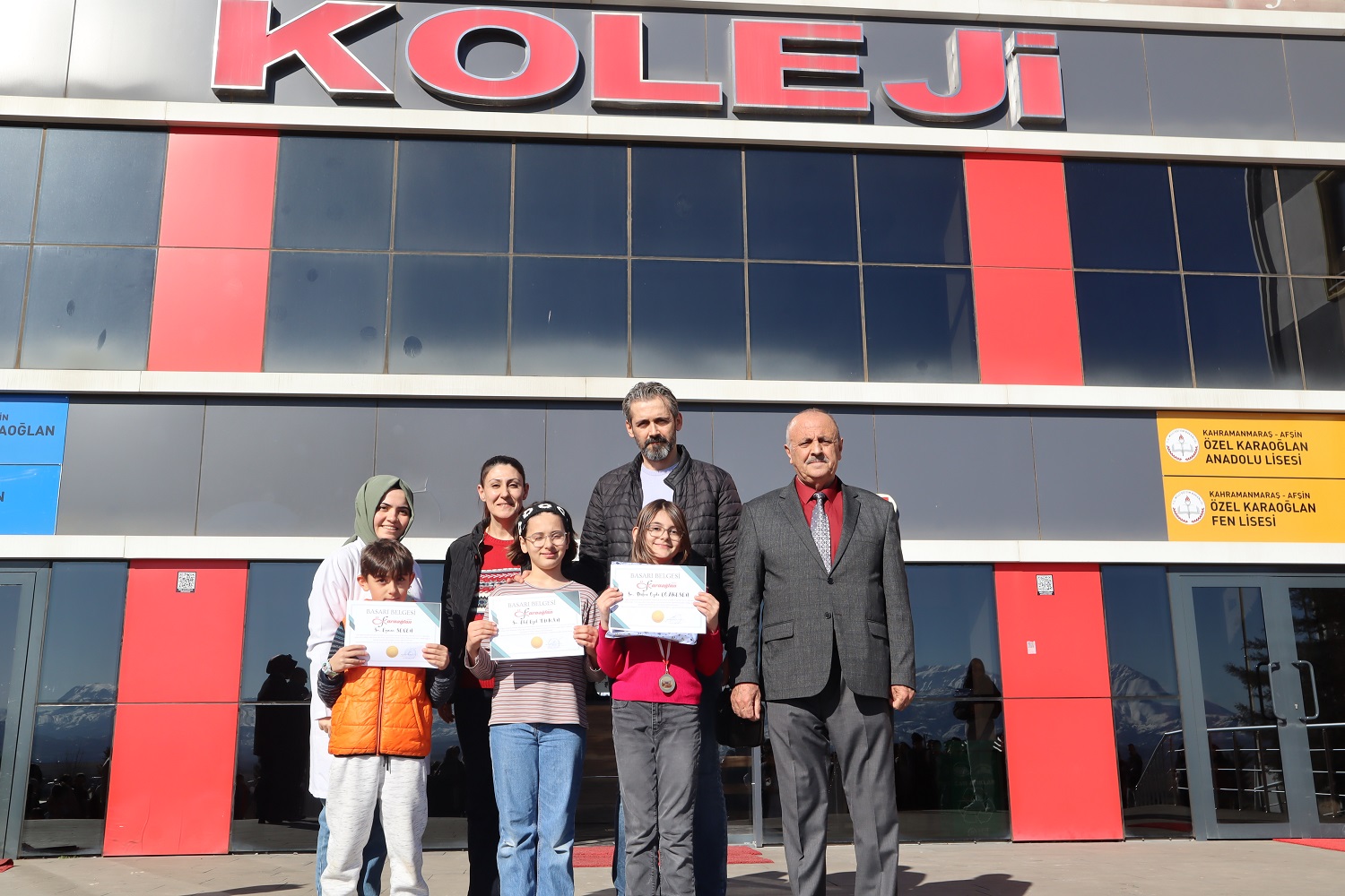 Karaoğlan Koleji’nde Dereceye Giren Öğrenciler Ödüllendirildi (12)