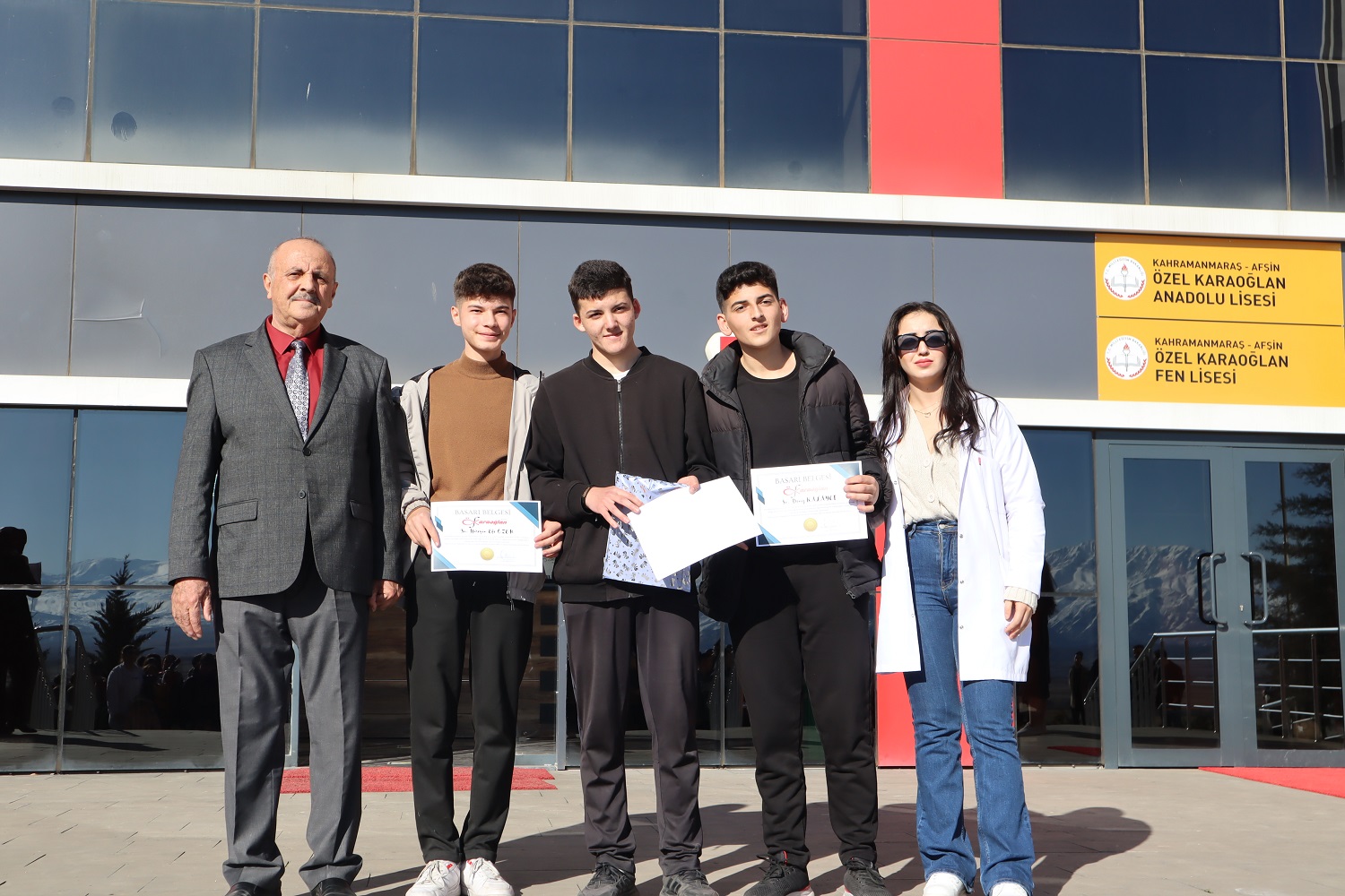 Karaoğlan Koleji’nde Dereceye Giren Öğrenciler Ödüllendirildi (3)