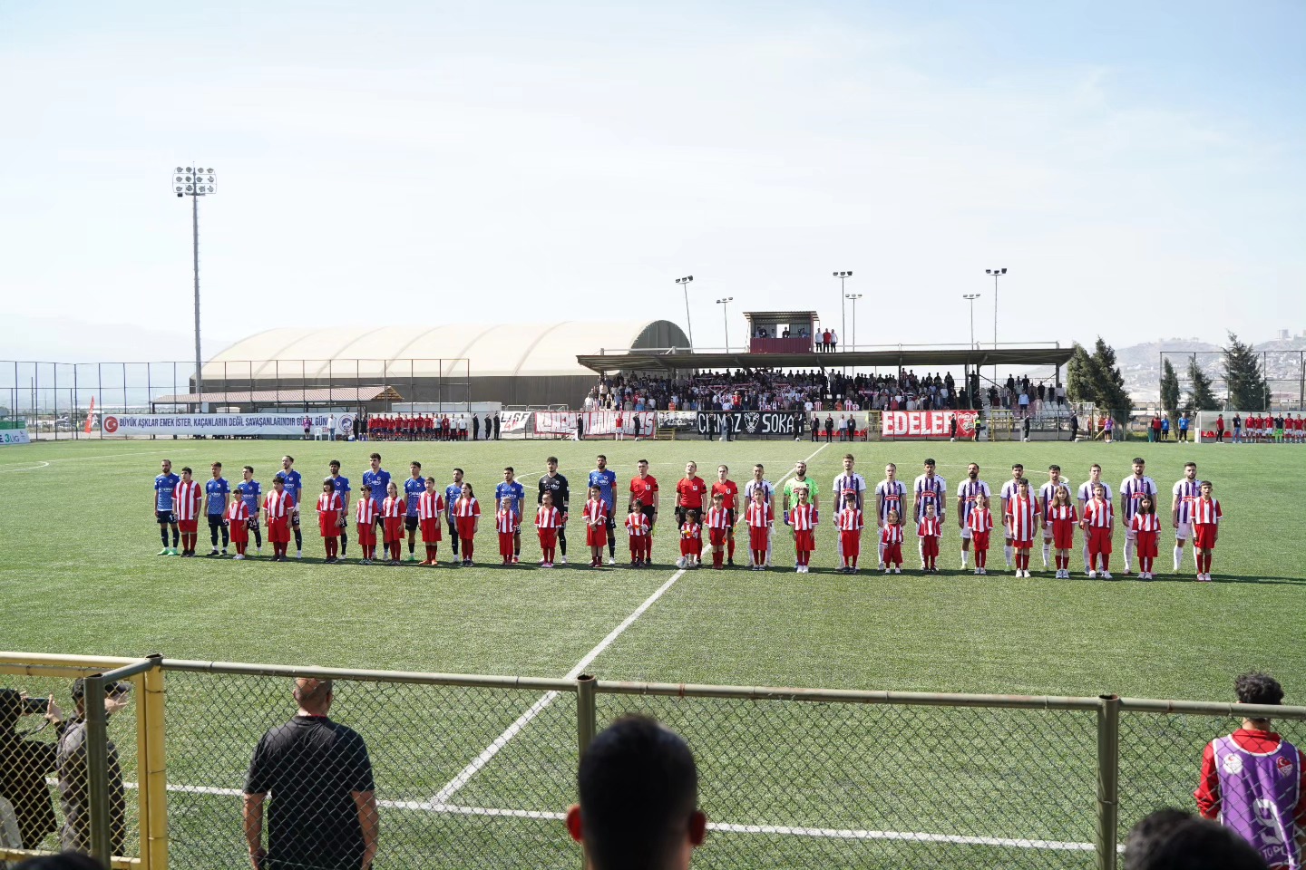 Milletvekili Debgici, Kahramanmaraş İstiklalspor – Orduspor Maçını Tribünden İzledi2