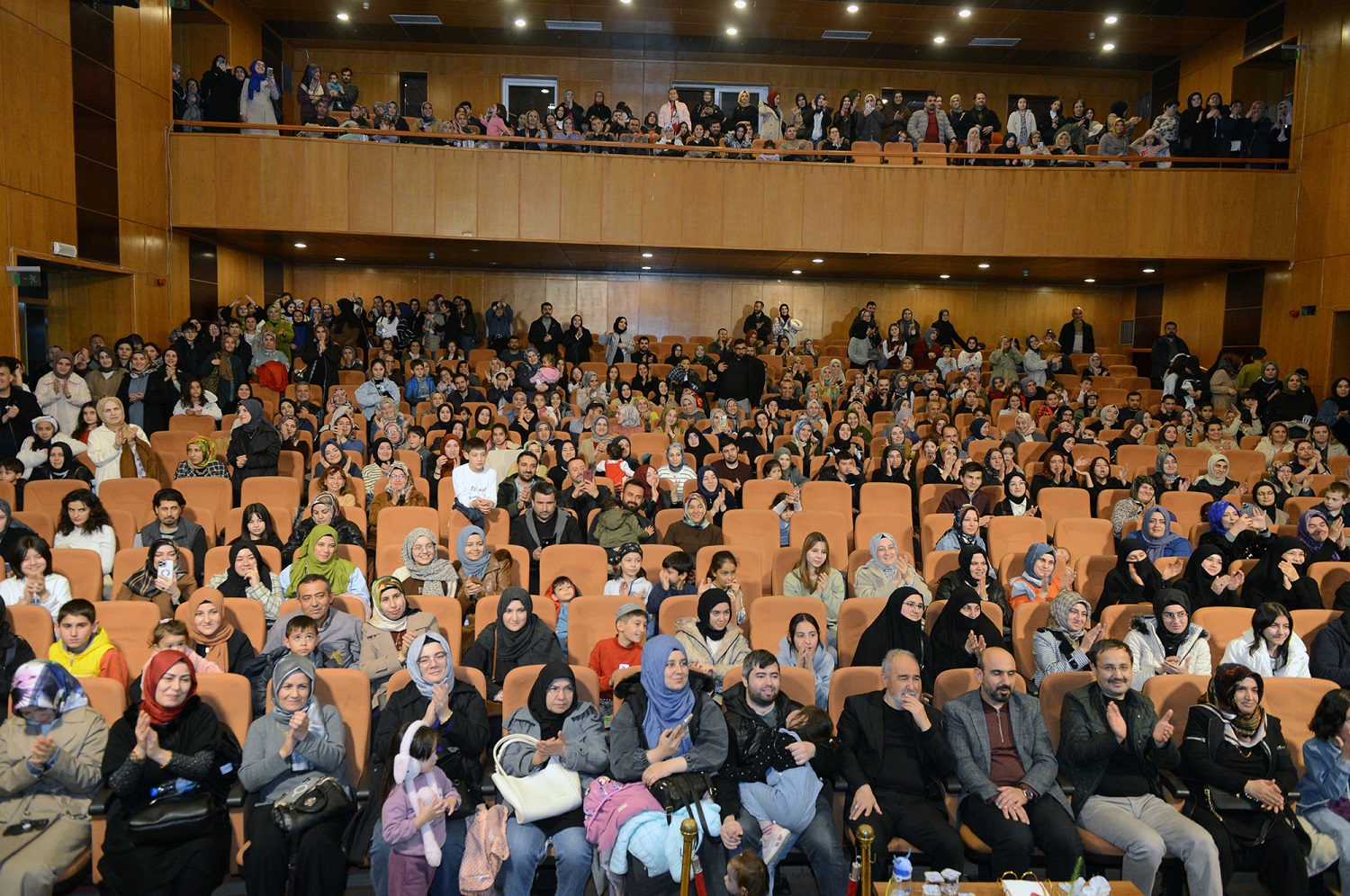 Mustafa Cihat, Ramazan’ın Manevi İklimini Müziğiyle Yansıttı (2)