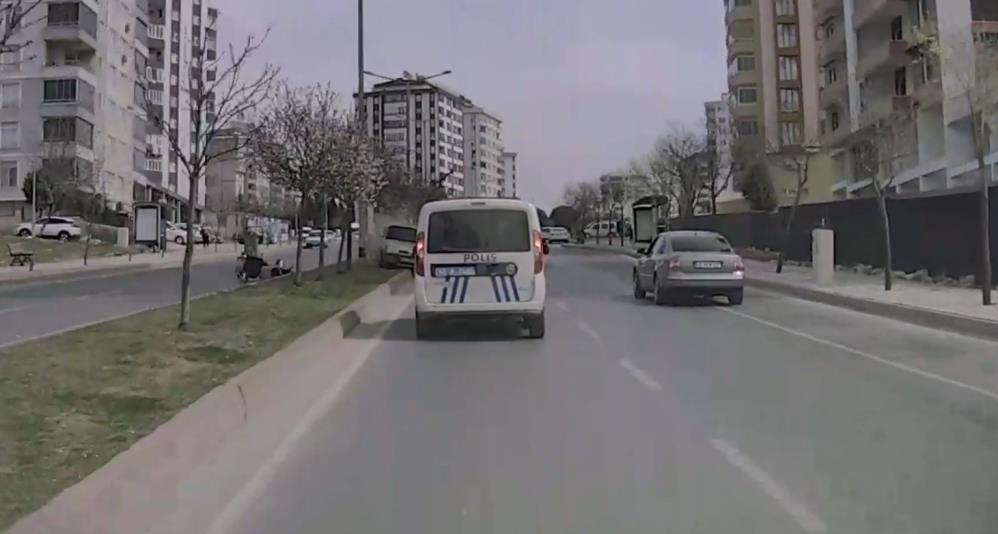 Zincirleme Trafik Kazası Araç Kamerasına Yansıdı 2’Si Polis 4 Yaralı 1