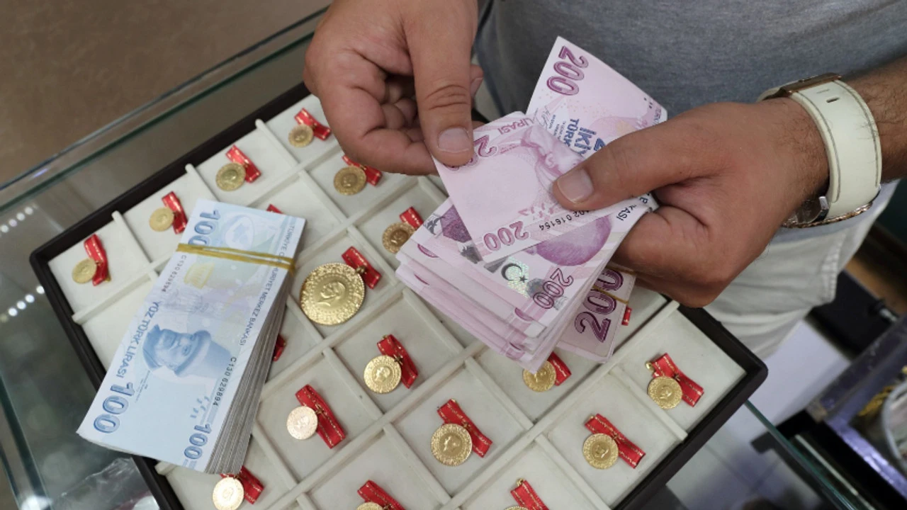 Altın Yeni Haftaya Rekorla Başladıı