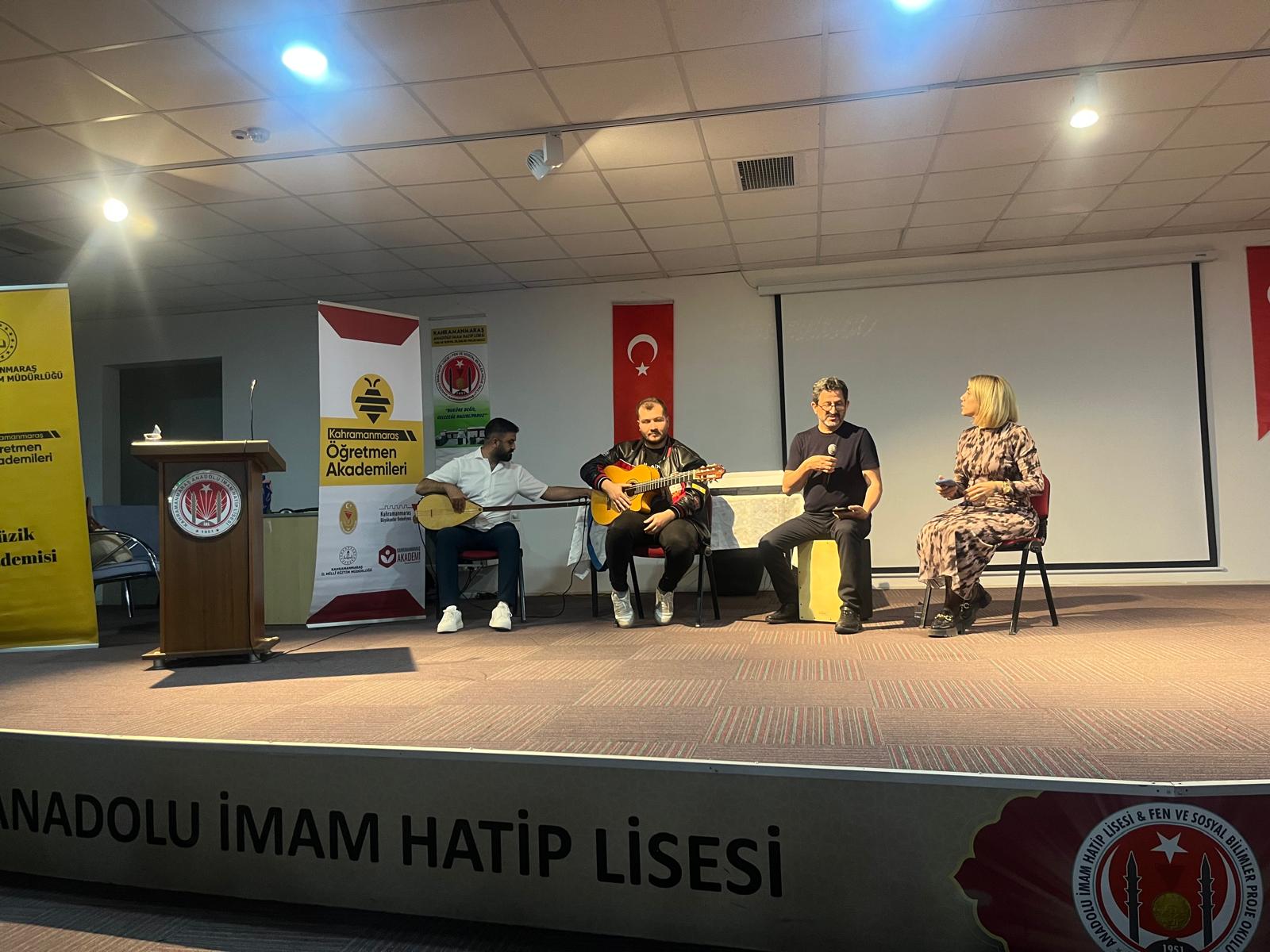 Öğretmen Akademileri Müzik Akademisi'nde Ses Ve Nefes Sağlığı Konulu Konferans Düzenlendi3