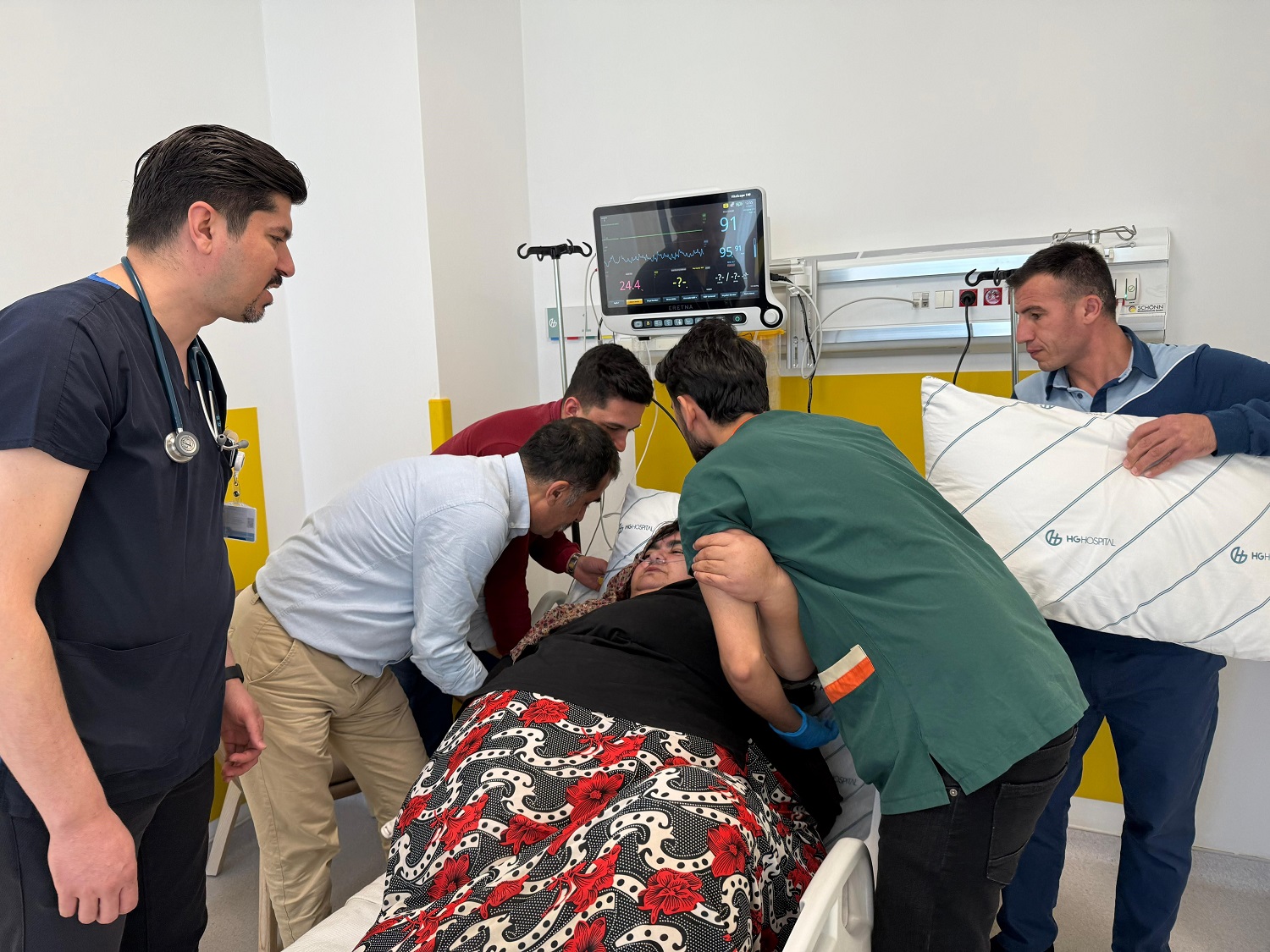 200 Kilogramlık Fatma Dağlı'ya Yardım Eli (1)