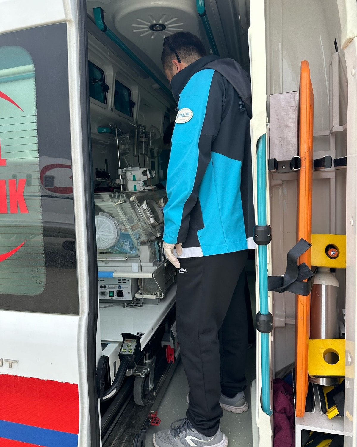 Acil Sağlık Ekipleri Hayat Kurtaran Hava Operasyonları Gerçekleştirdi3